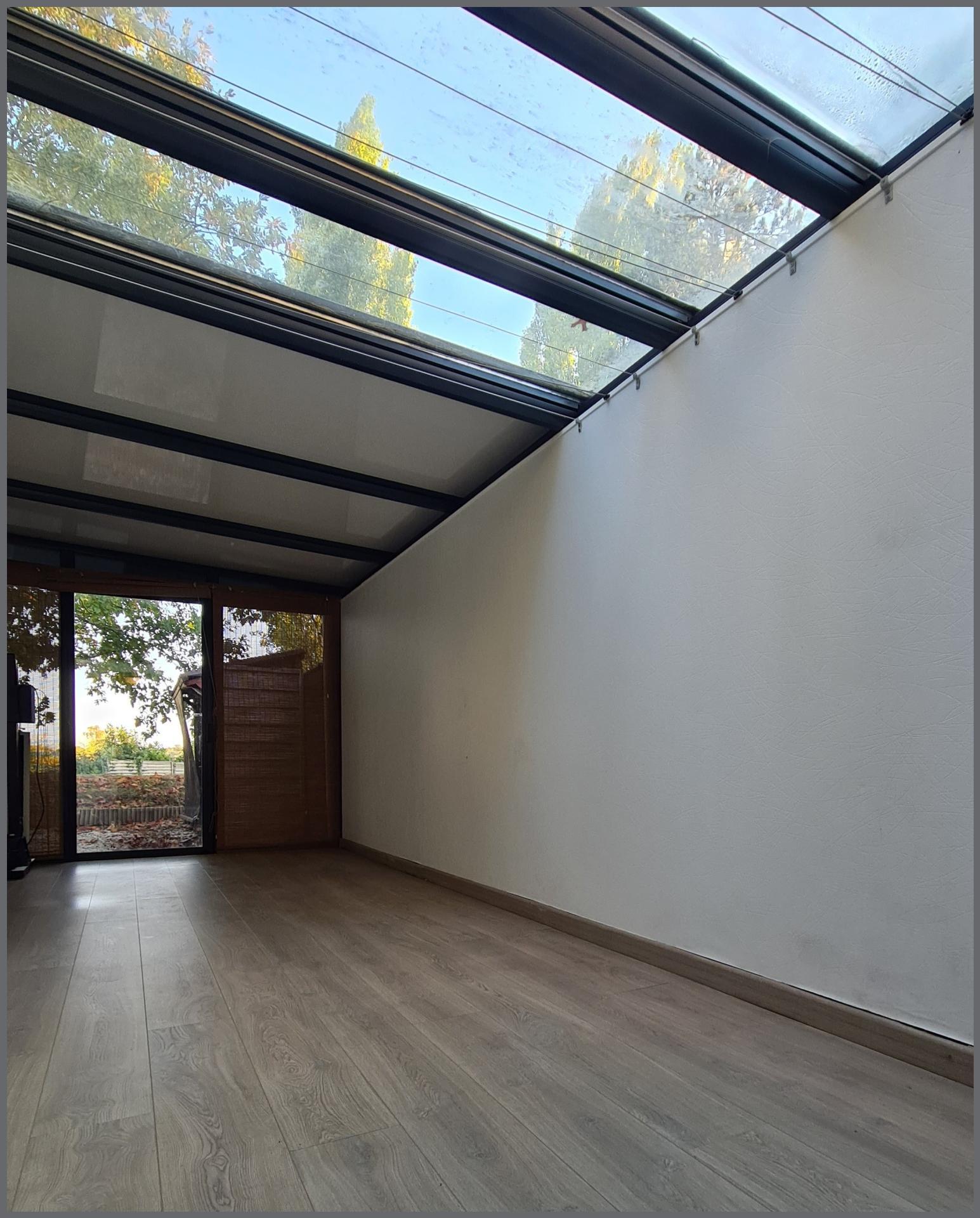 Miniature photo - 16 / 17