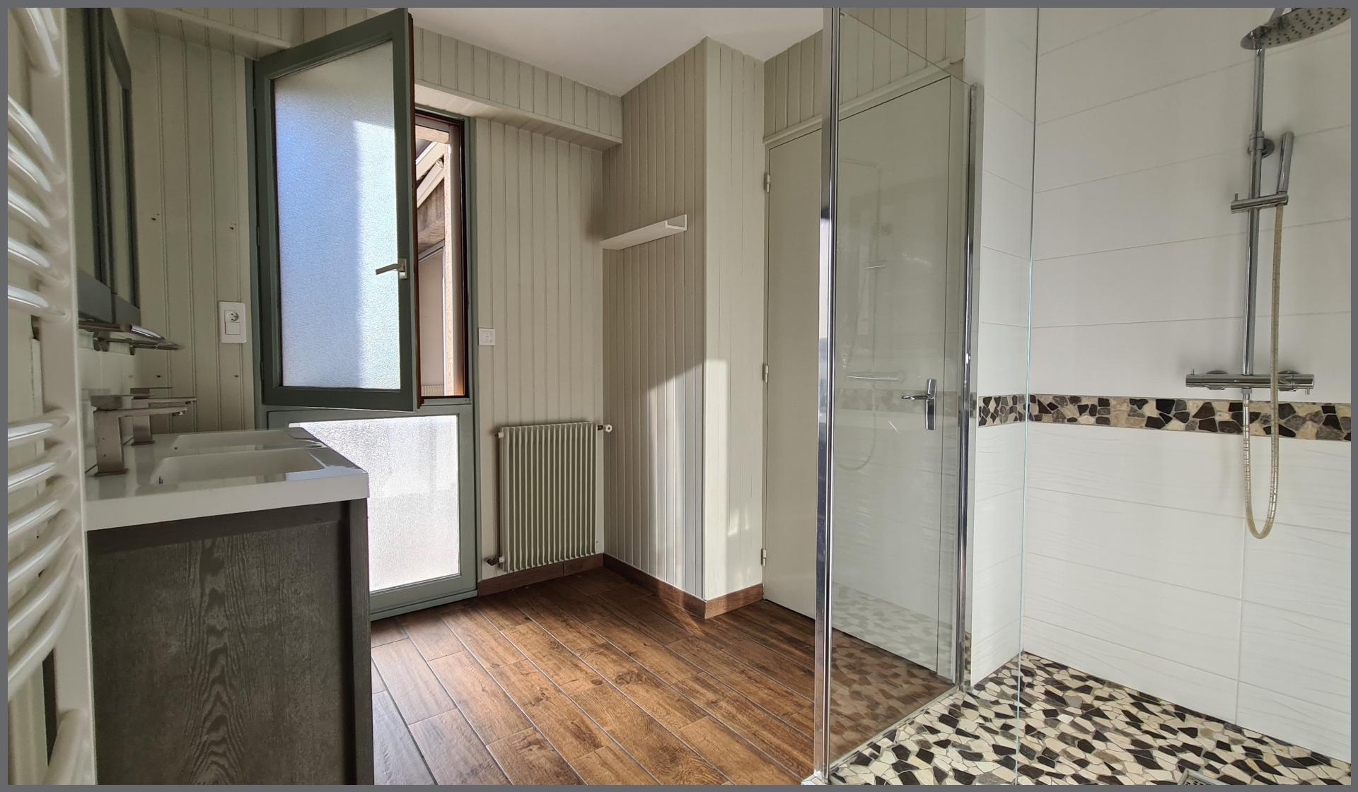 Miniature photo - 11 / 17