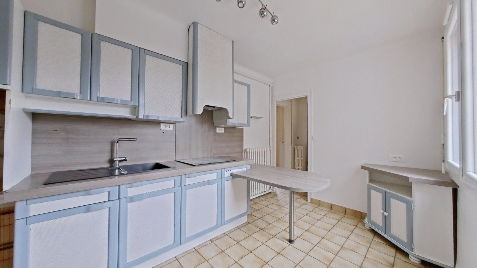 Miniature photo - 3 / 8