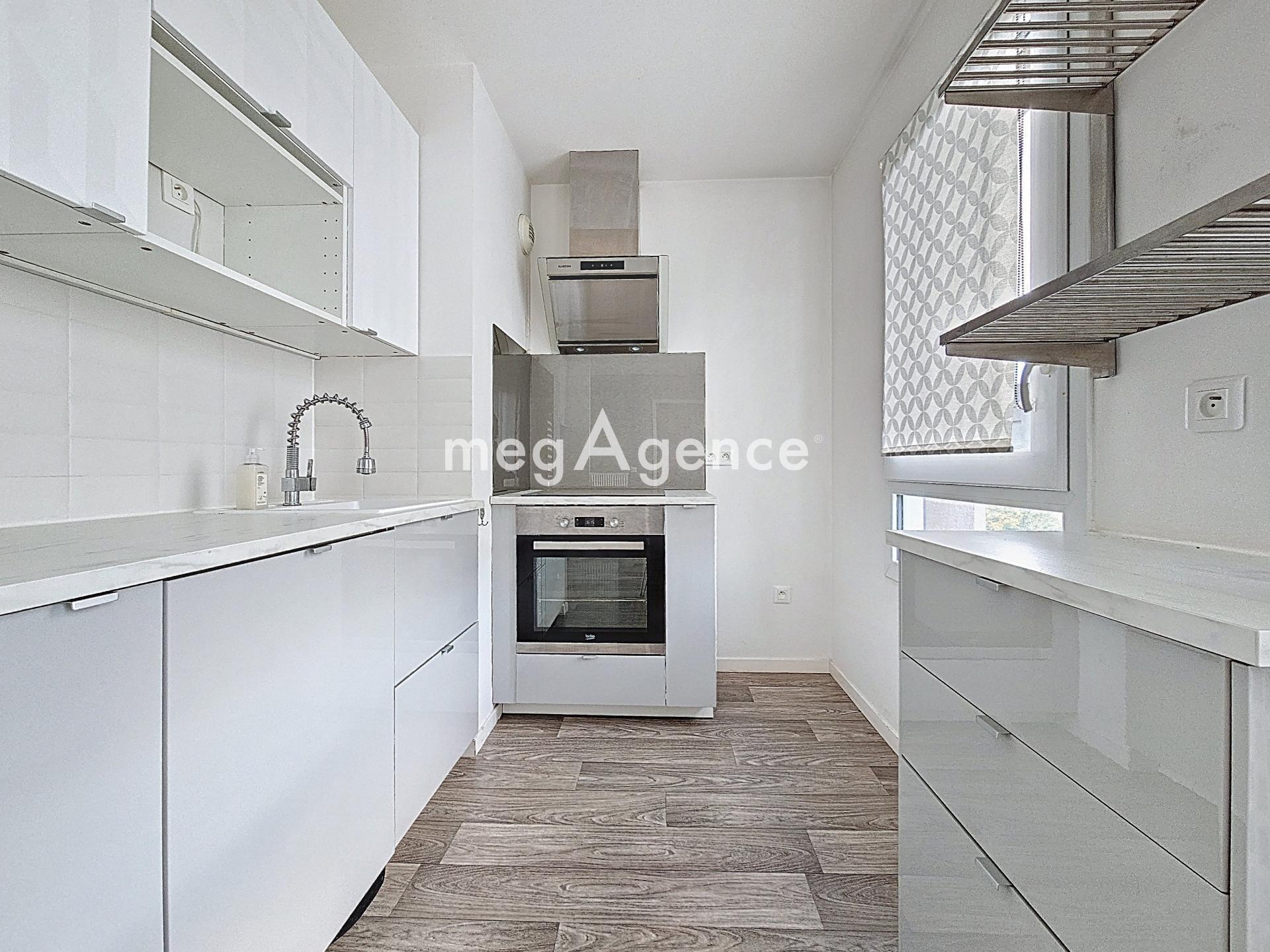 Miniature photo - 2 / 7