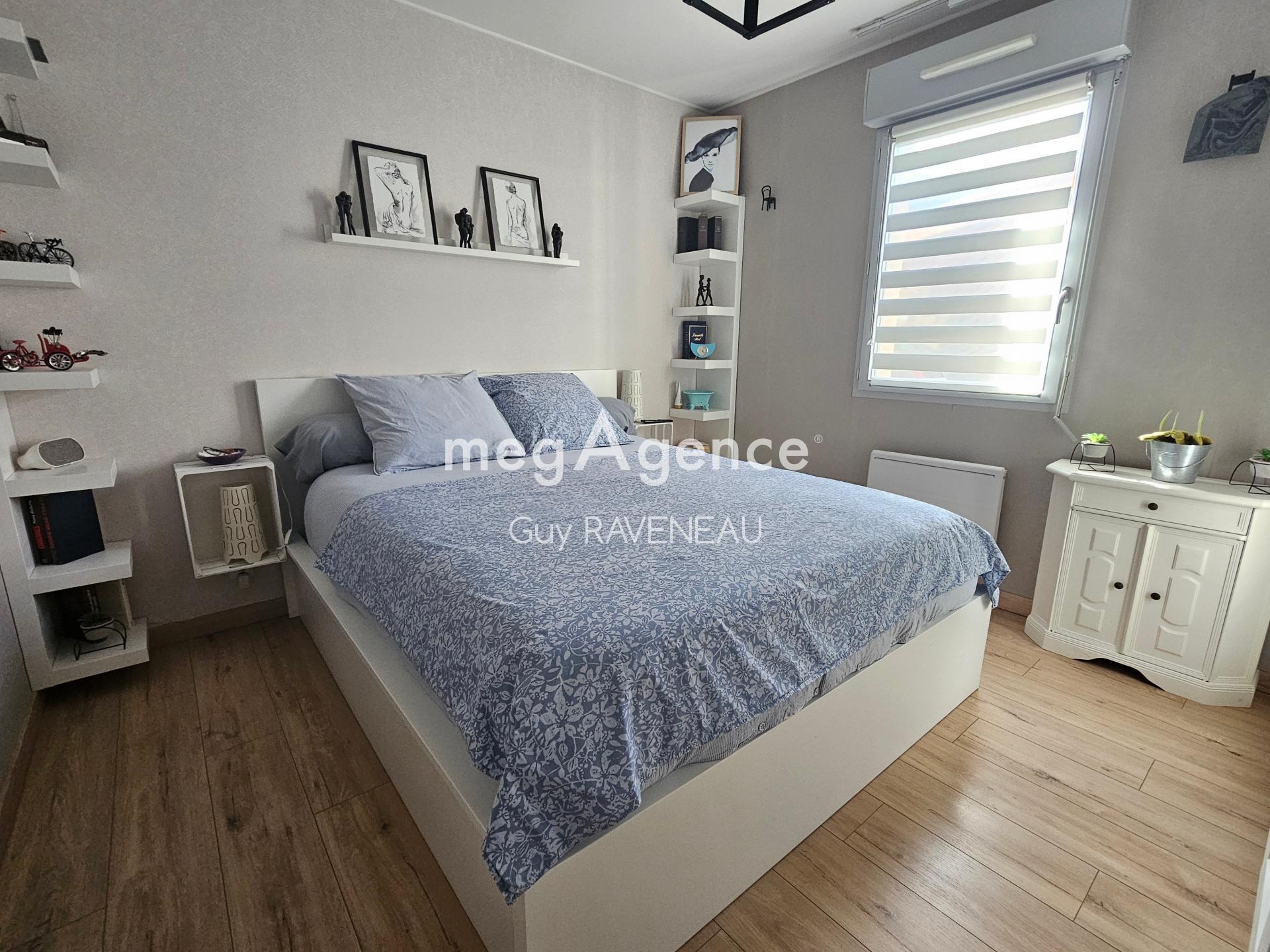 Miniature photo - 6 / 12