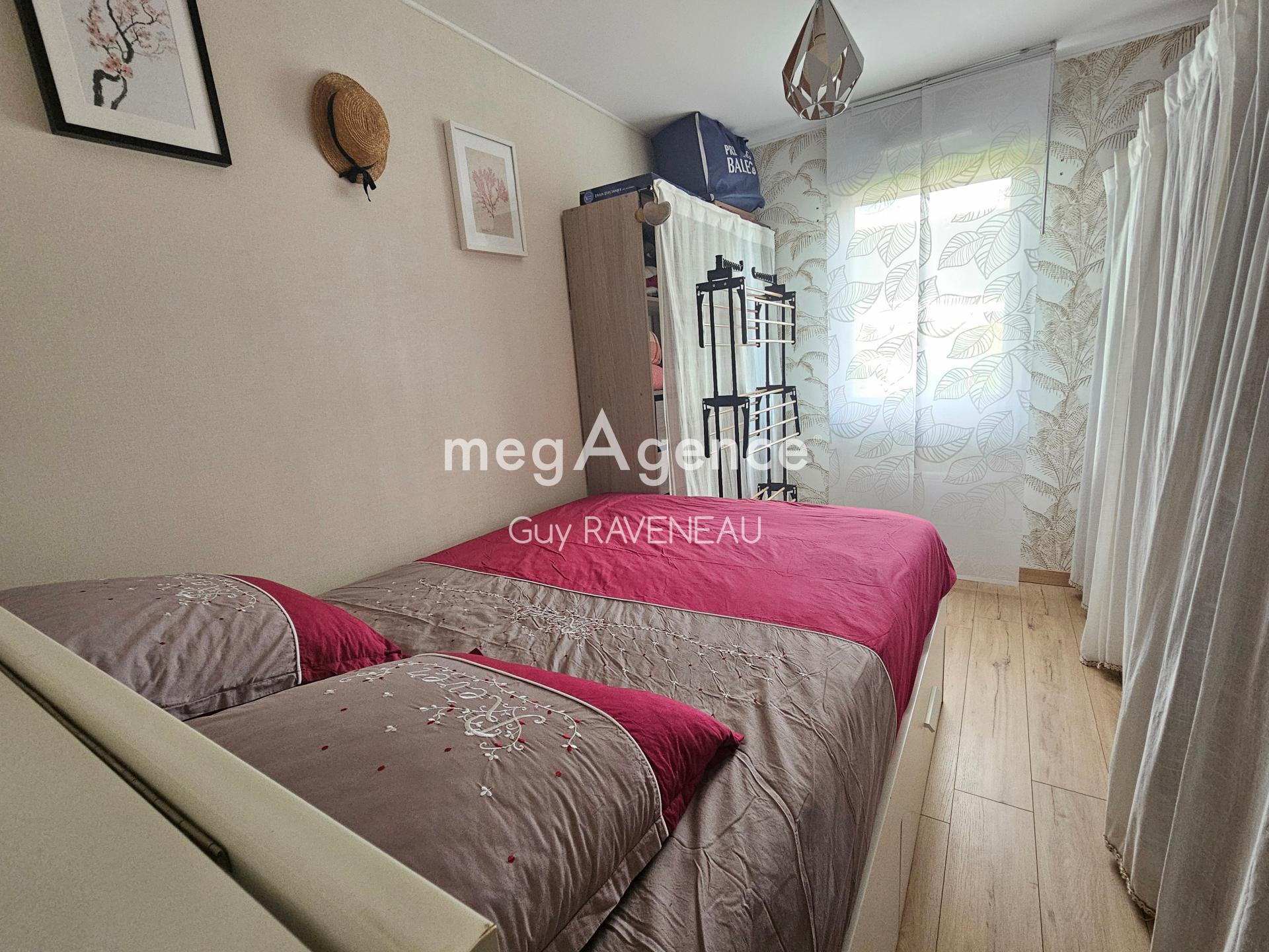 Miniature photo - 8 / 12