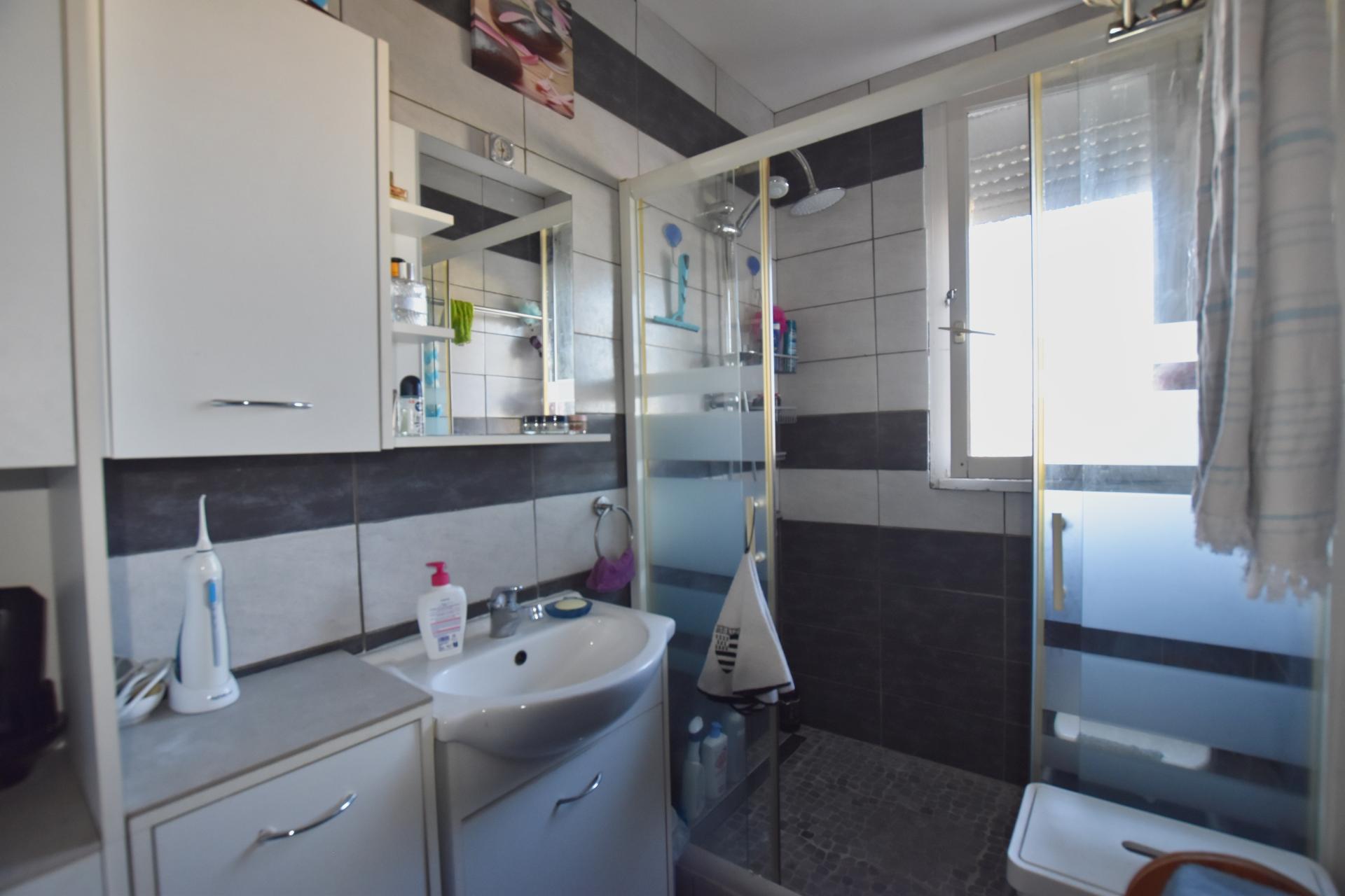 Miniature photo - 8 / 14