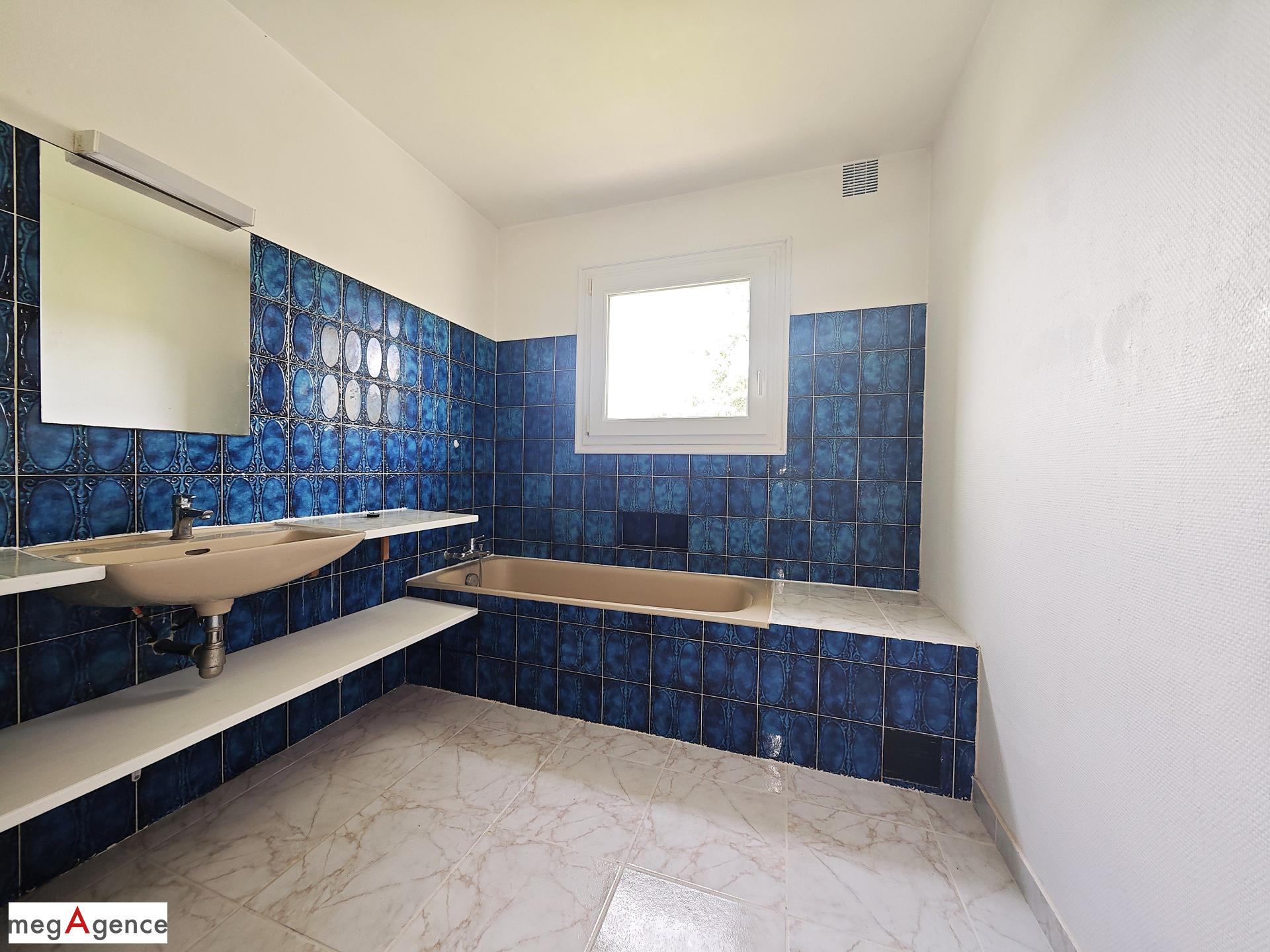 Miniature photo - 2 / 12