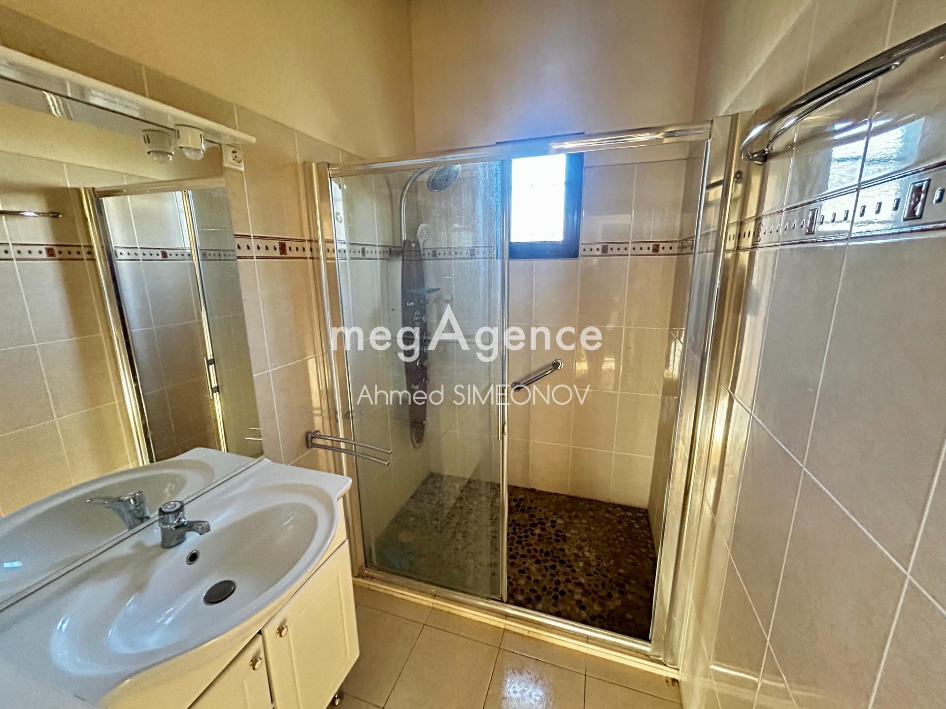 Miniature photo - 19 / 20