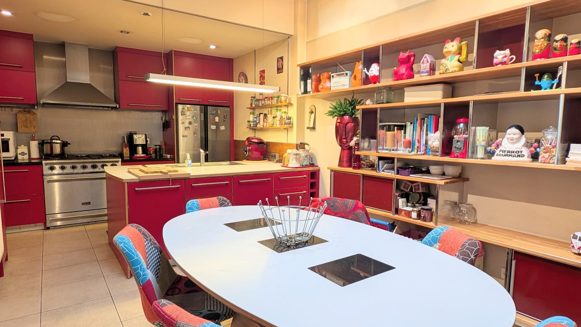 Miniature photo - 2 / 17