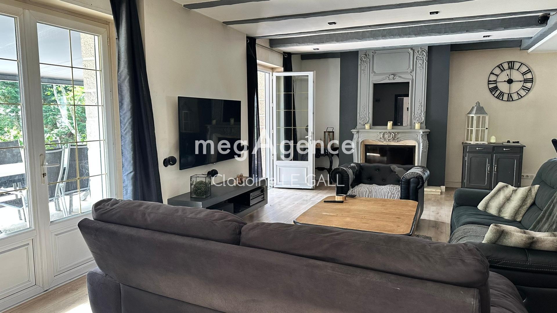 Miniature photo - 2 / 19