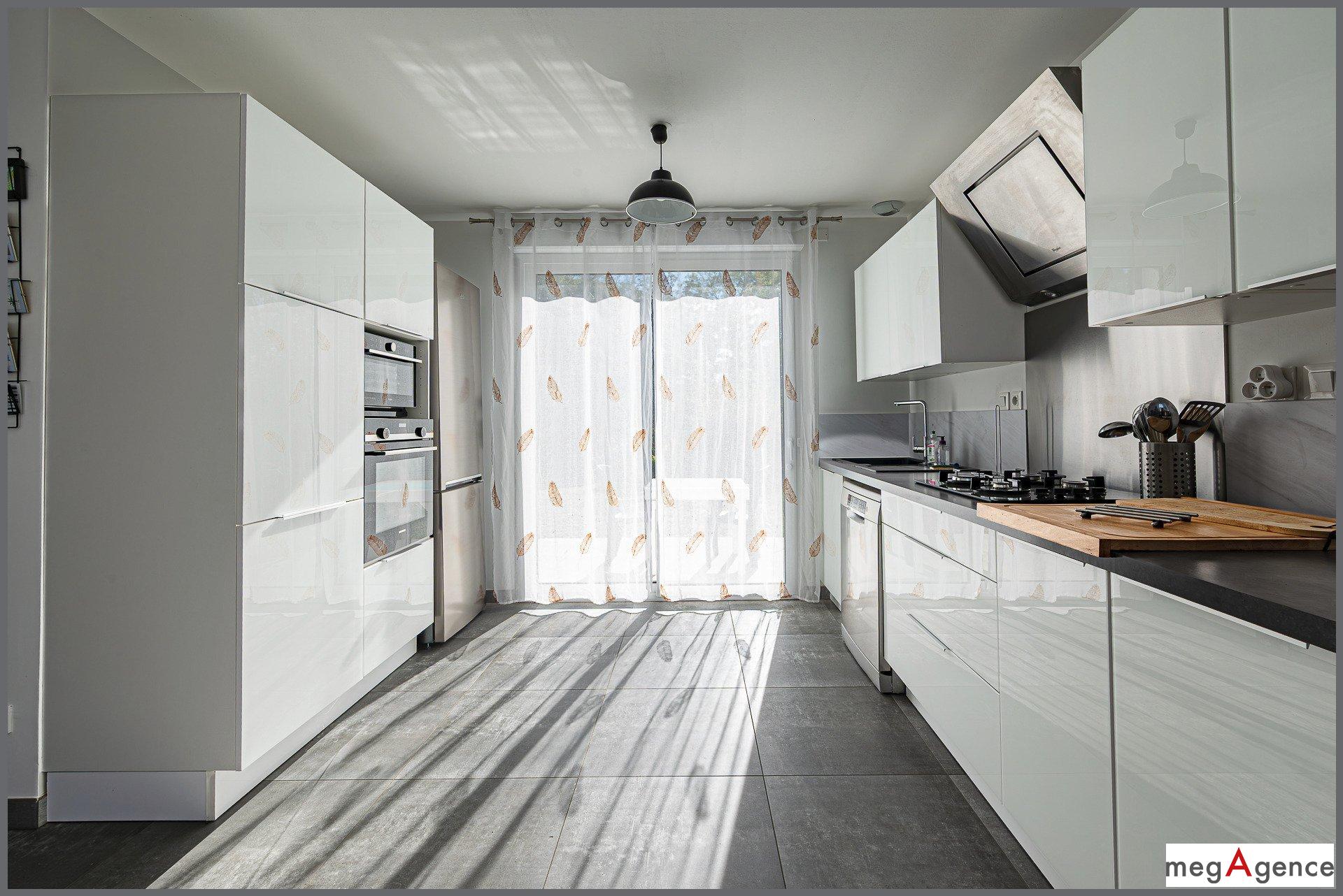 Miniature photo - 5 / 15