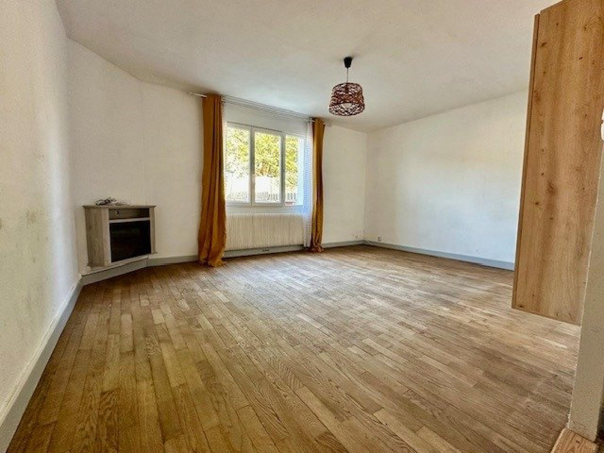 Miniature photo - 2 / 16