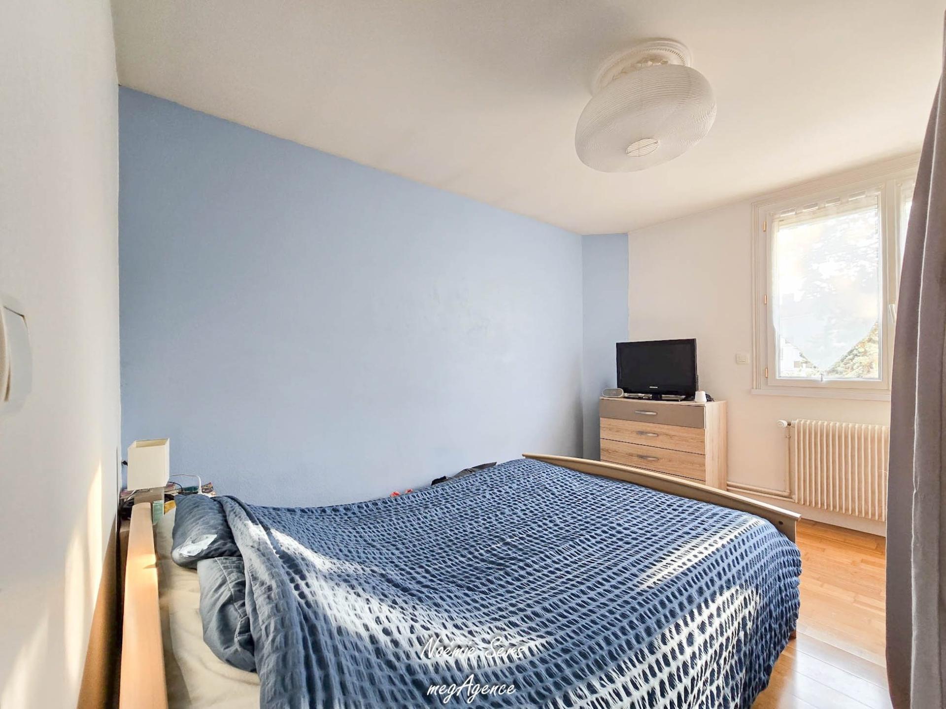 Miniature photo - 7 / 10