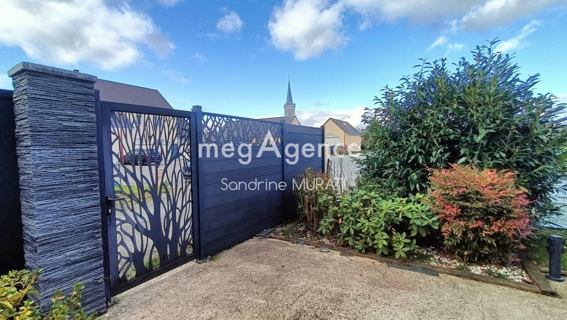 Miniature photo - 2 / 19