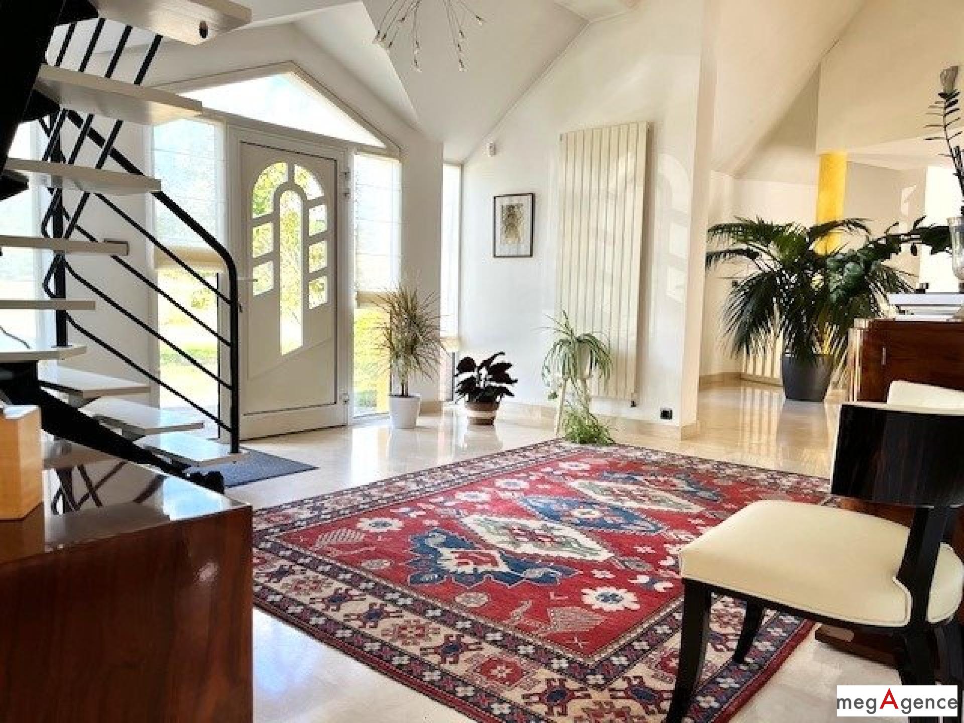 Miniature photo - 2 / 9