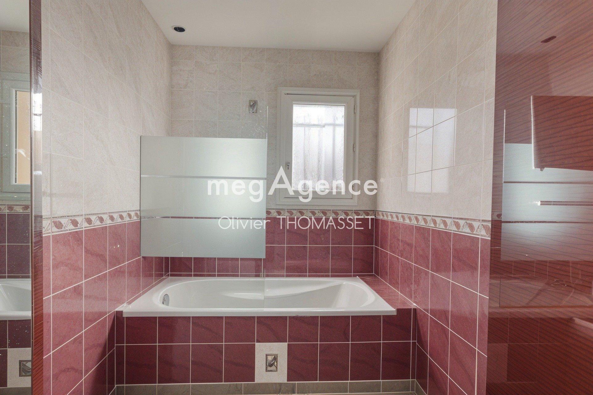 Miniature photo - 5 / 10