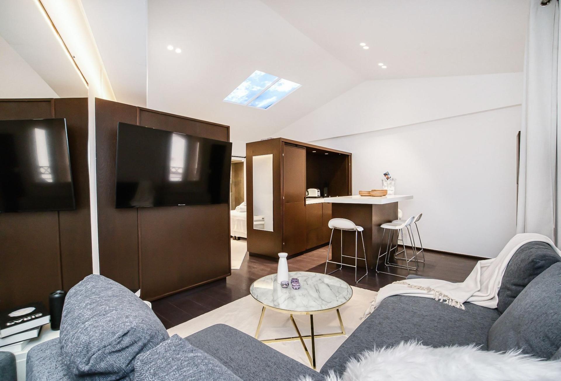 Miniature photo - 2 / 5