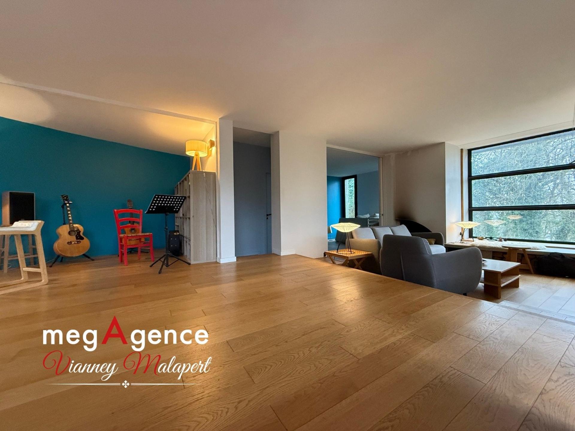 Miniature photo - 4 / 13