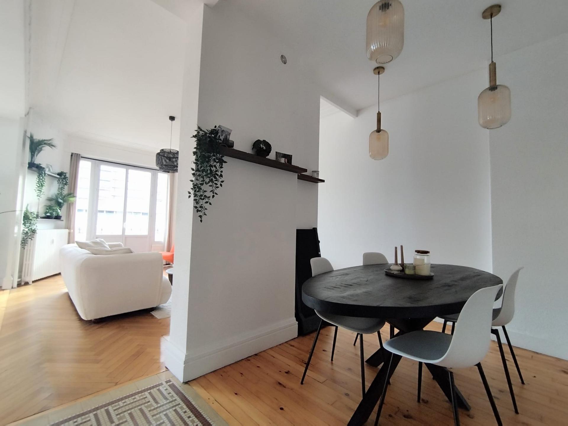 Miniature photo - 9 / 12