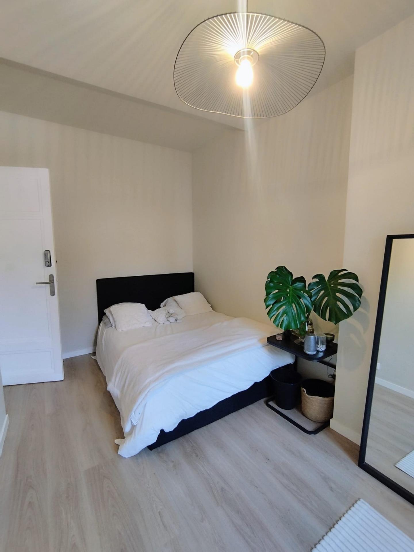 Miniature photo - 7 / 12