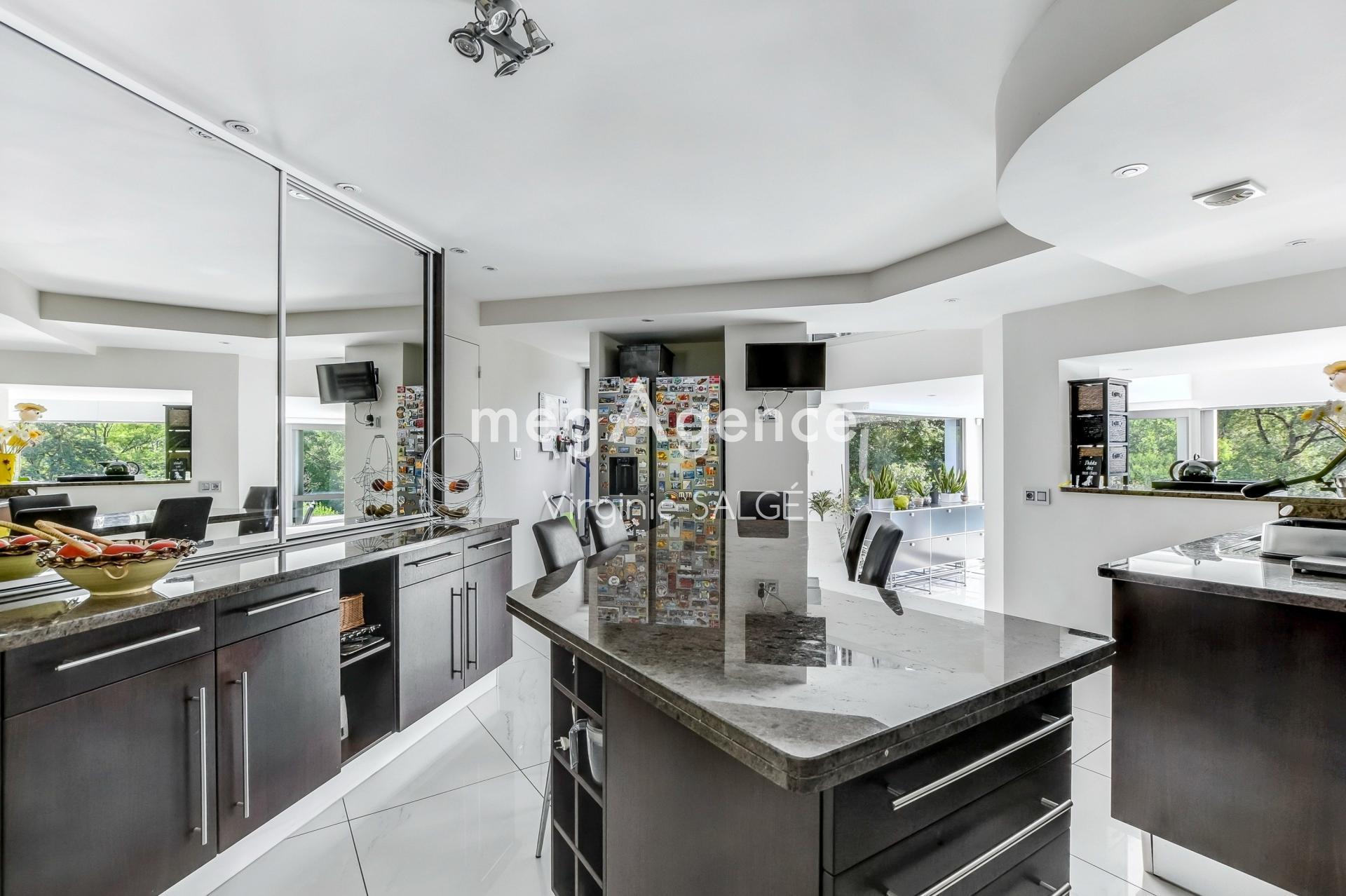 Miniature photo - 6 / 12