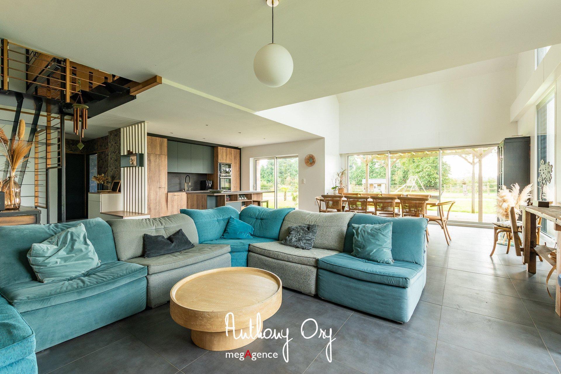 Miniature photo - 5 / 20