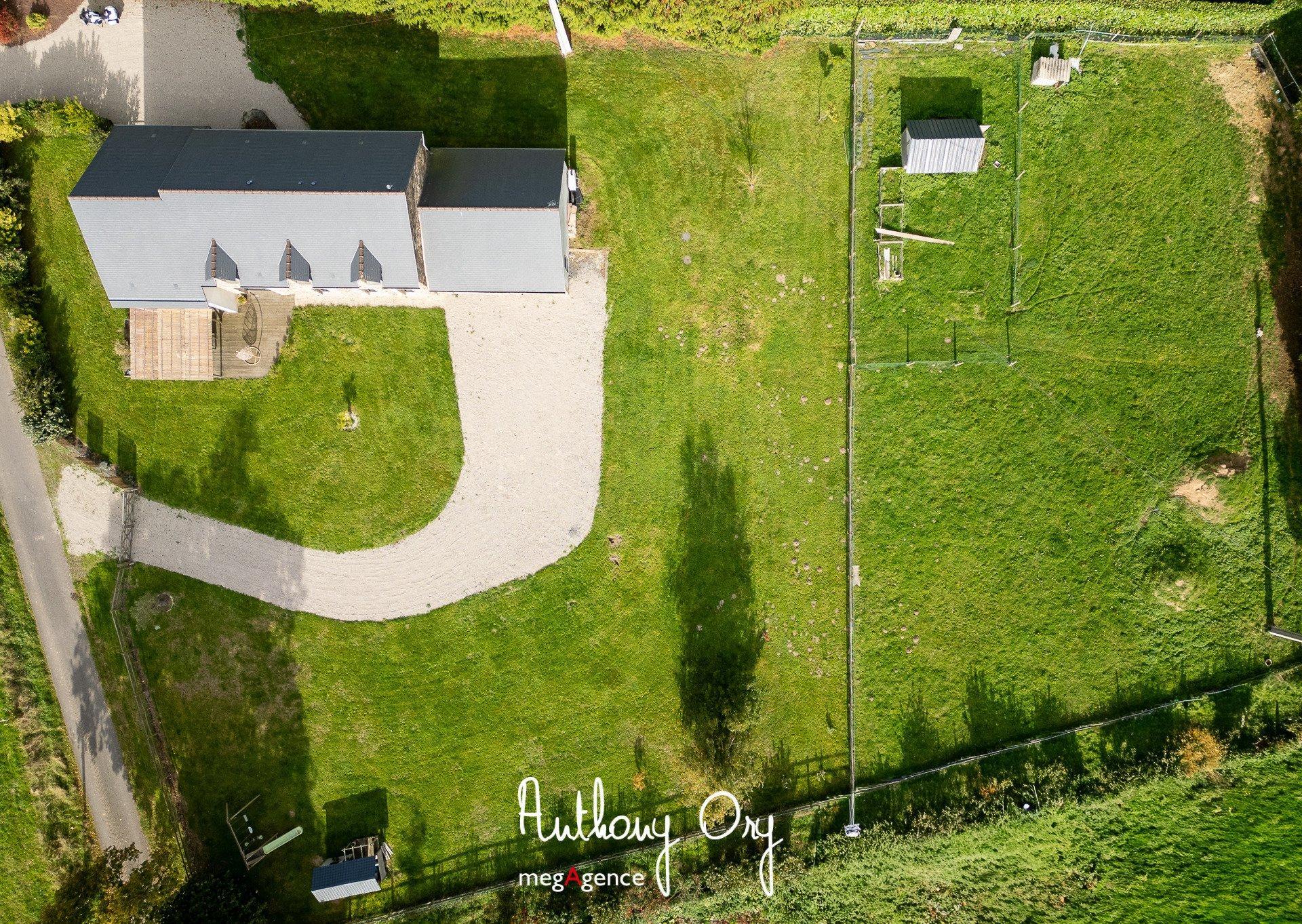 Miniature photo - 20 / 20