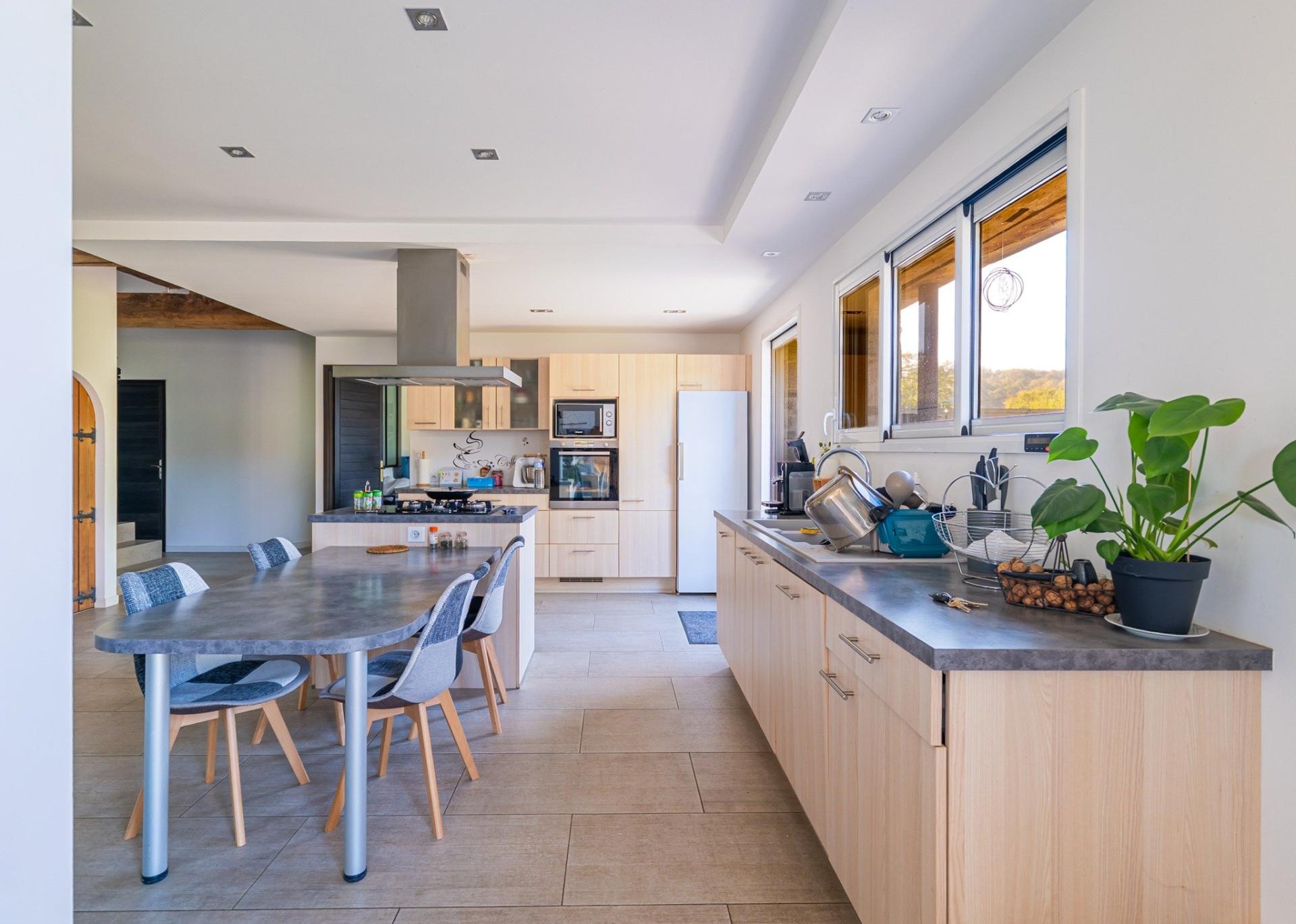 Miniature photo - 6 / 19