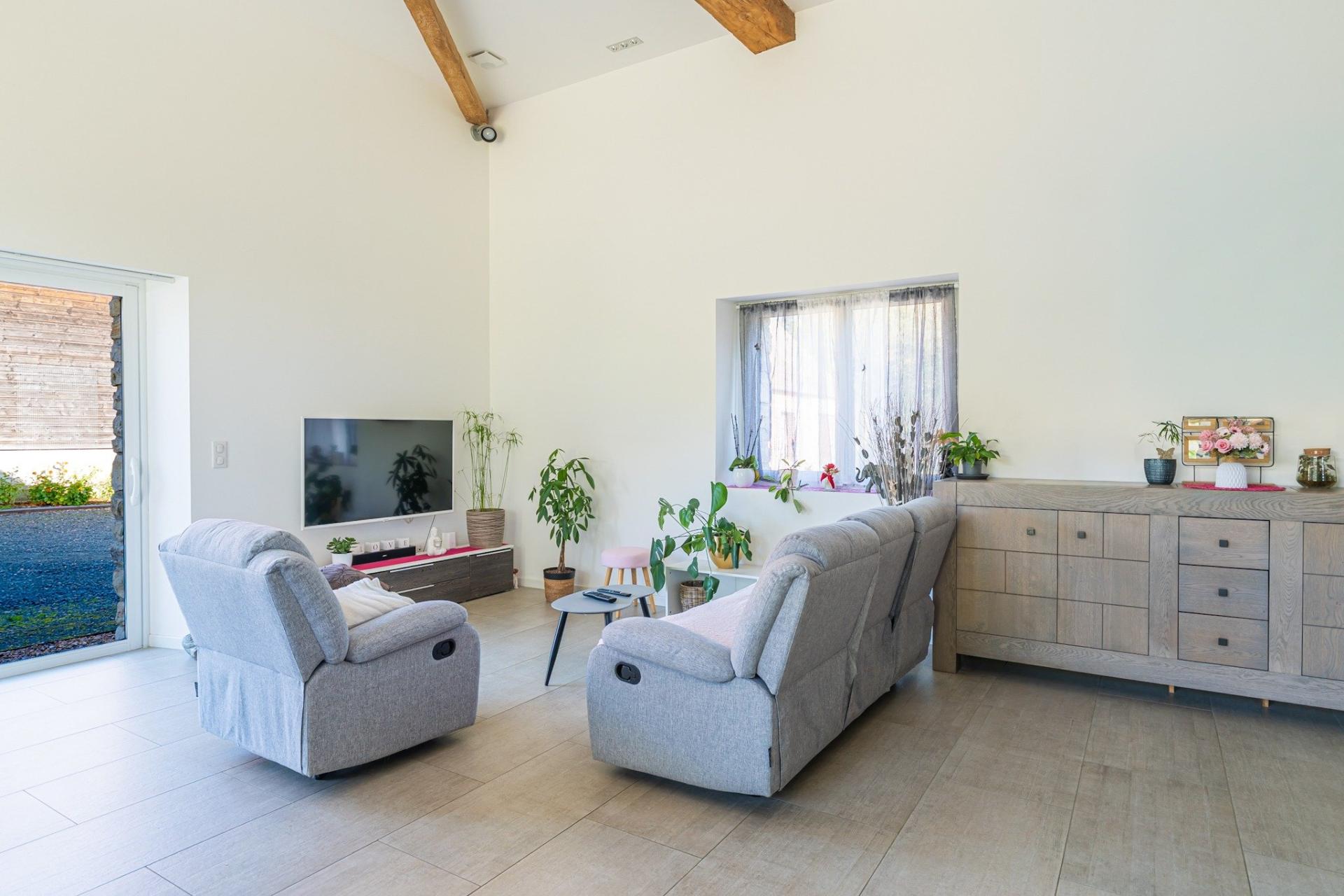 Miniature photo - 5 / 19