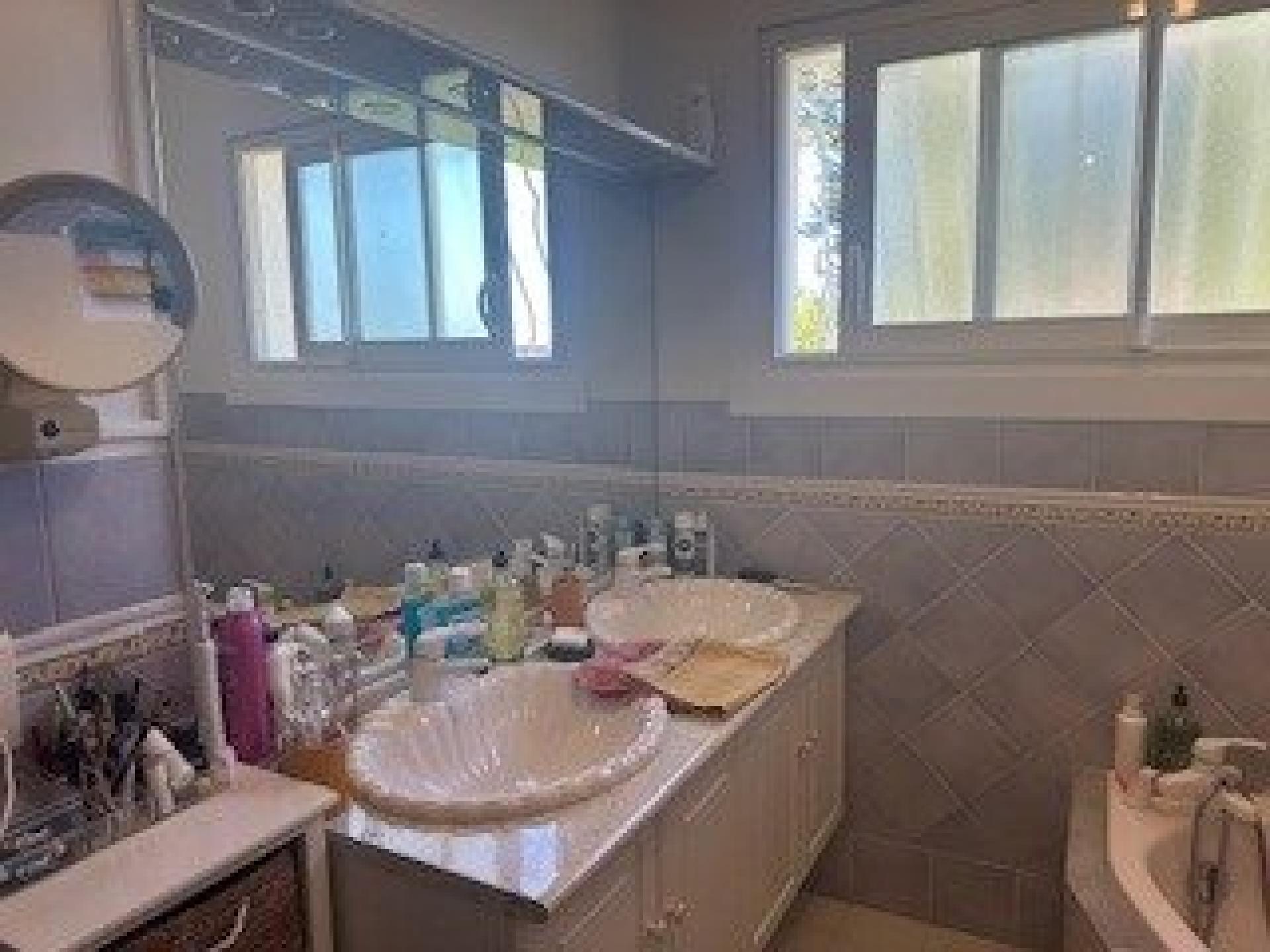 Miniature photo - 12 / 13