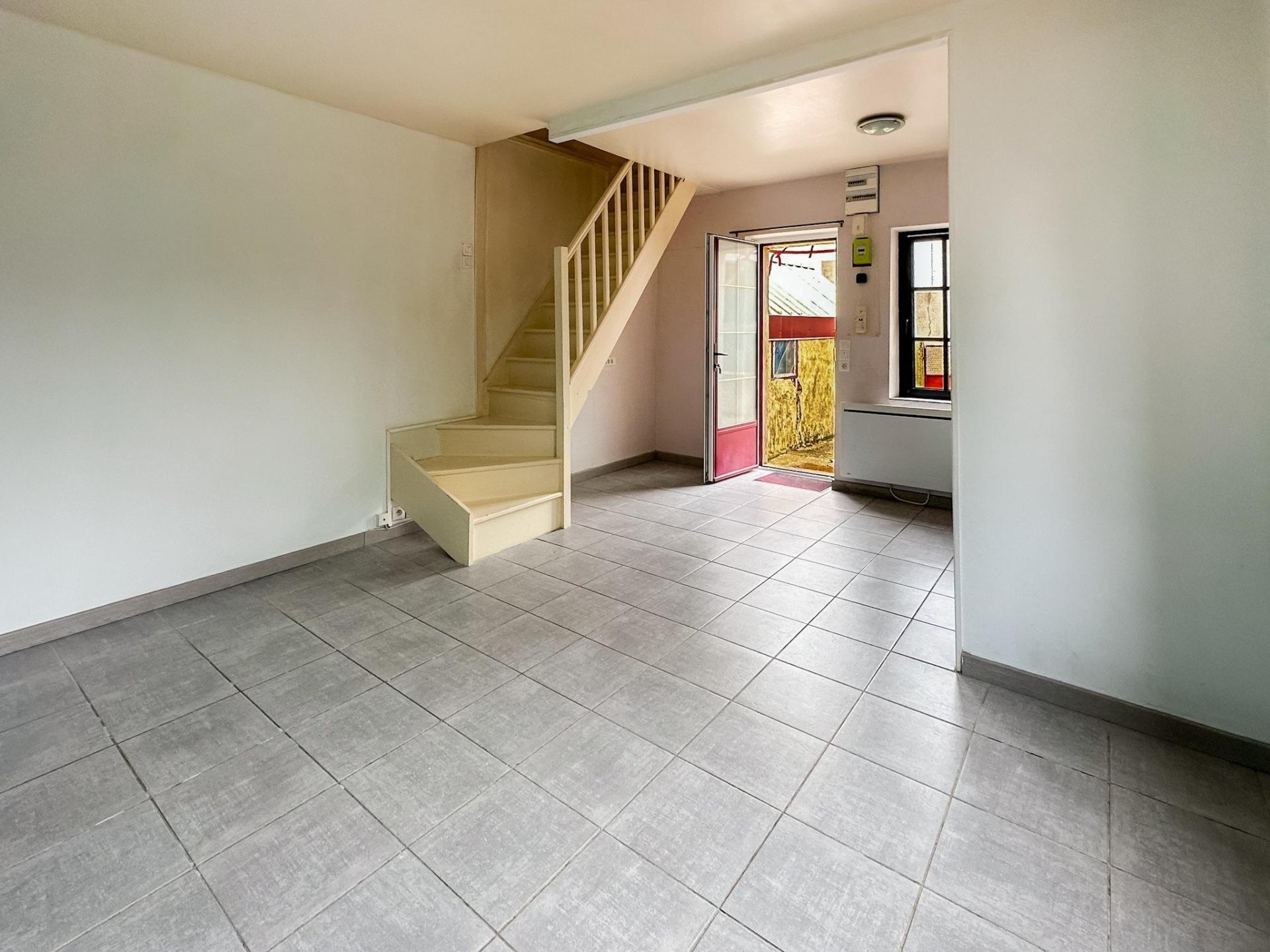 Miniature photo - 2 / 8