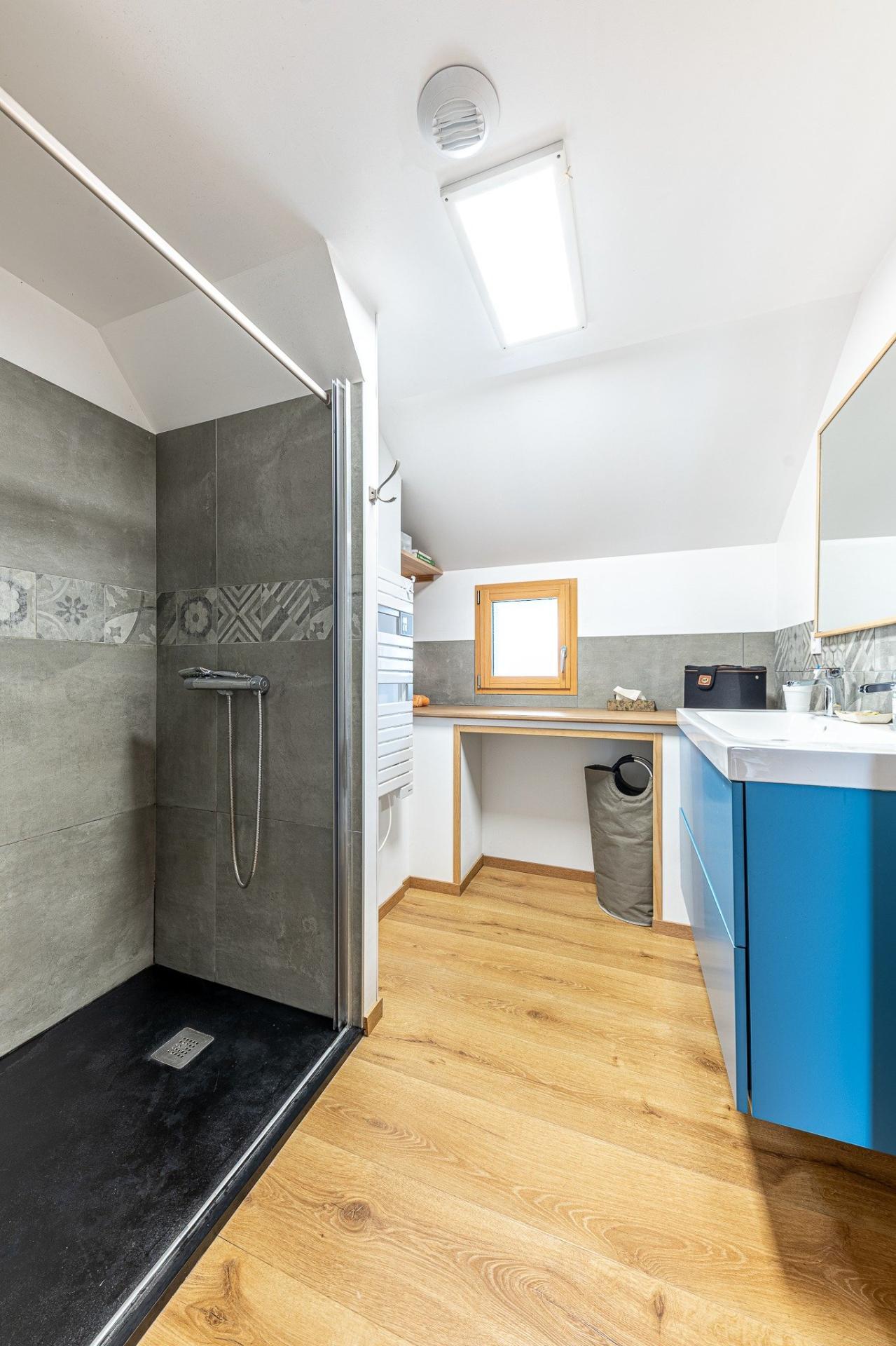 Miniature photo - 11 / 12