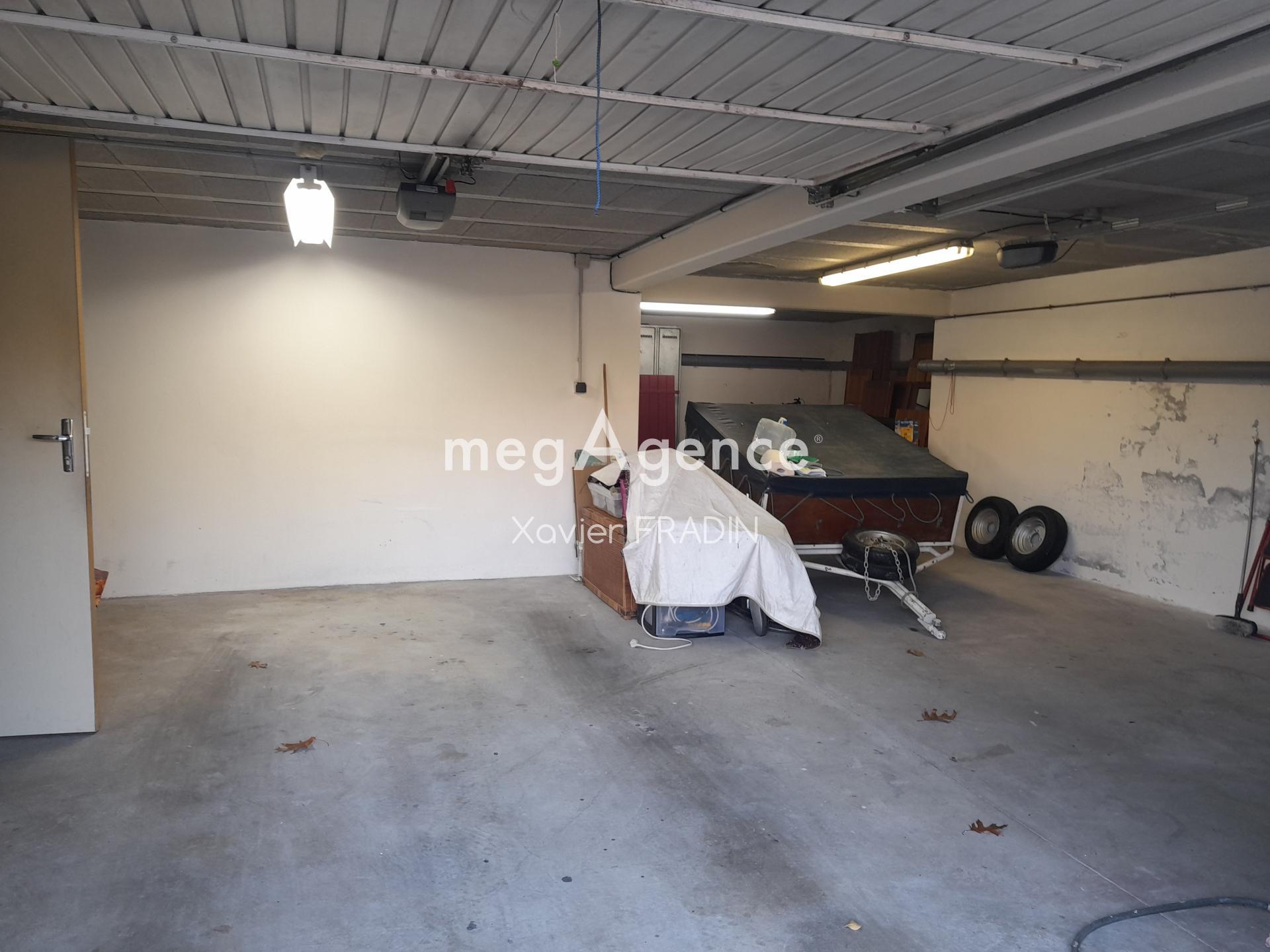 Miniature photo - 8 / 10