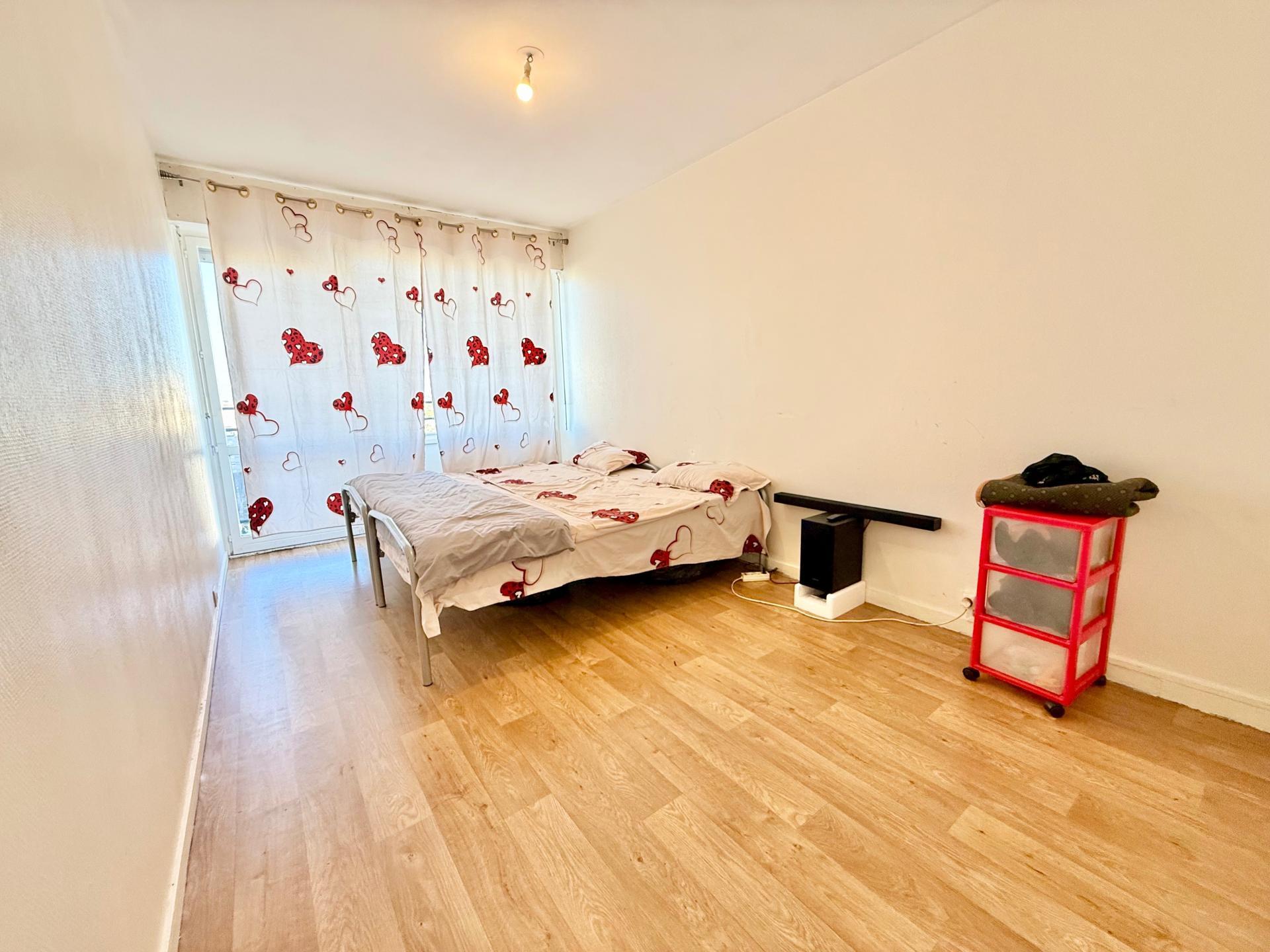 Miniature photo - 5 / 7