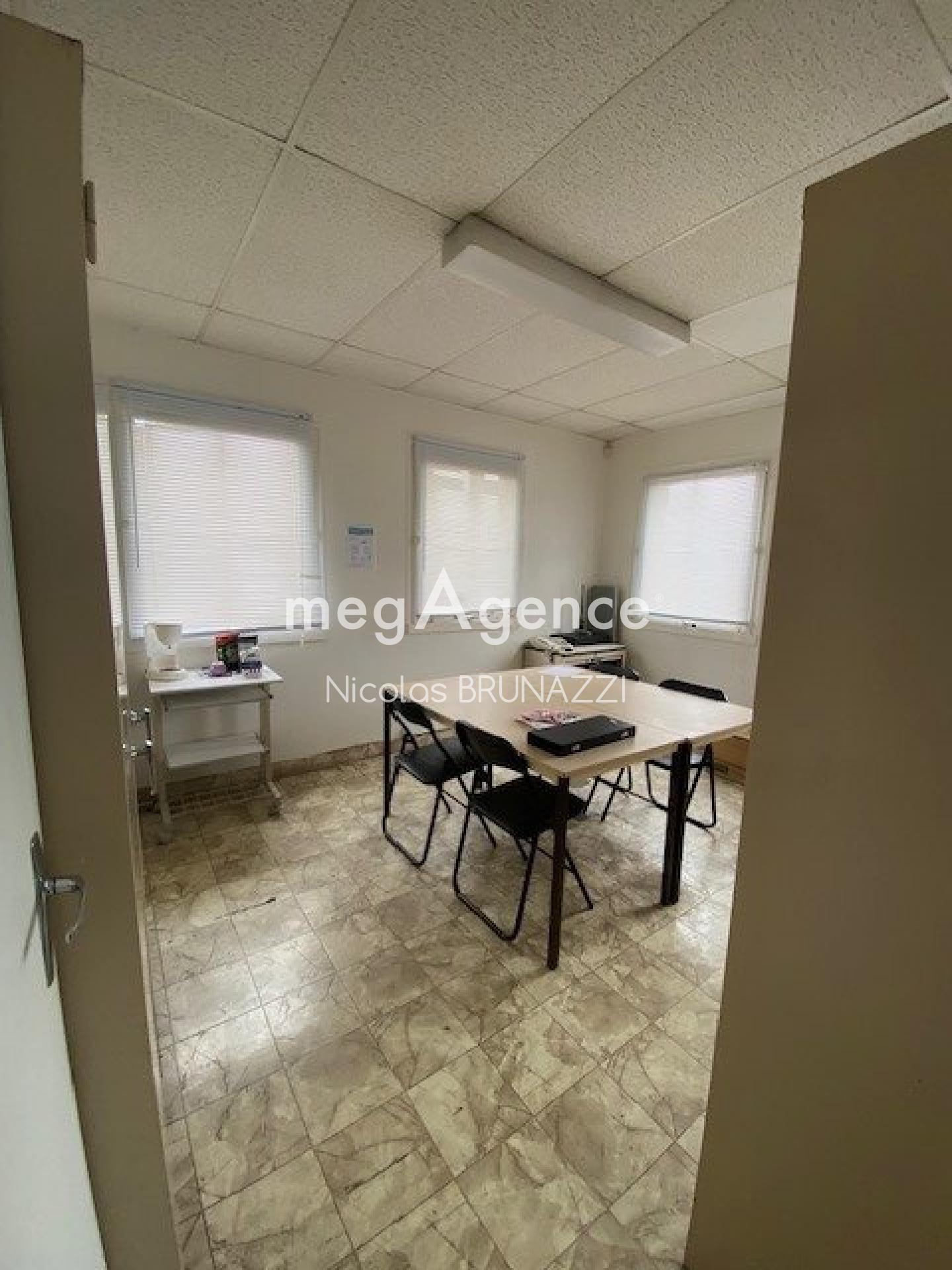 Miniature photo - 9 / 11