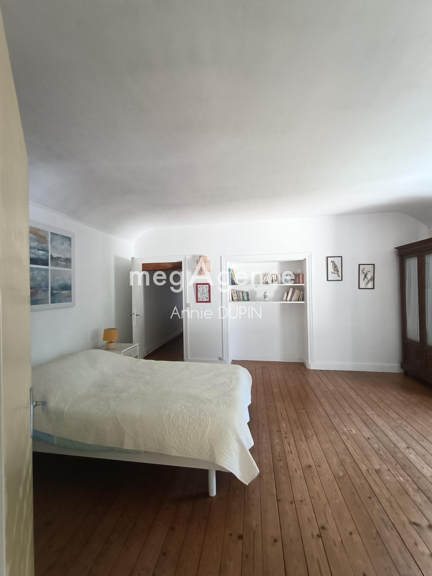 Miniature photo - 12 / 13