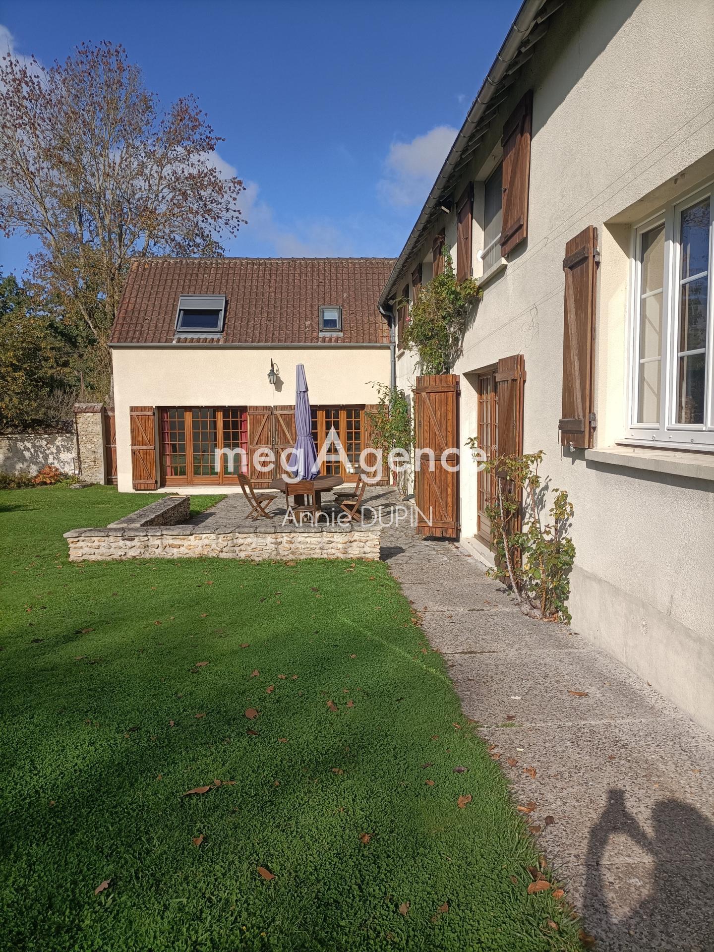 Miniature photo - 2 / 13