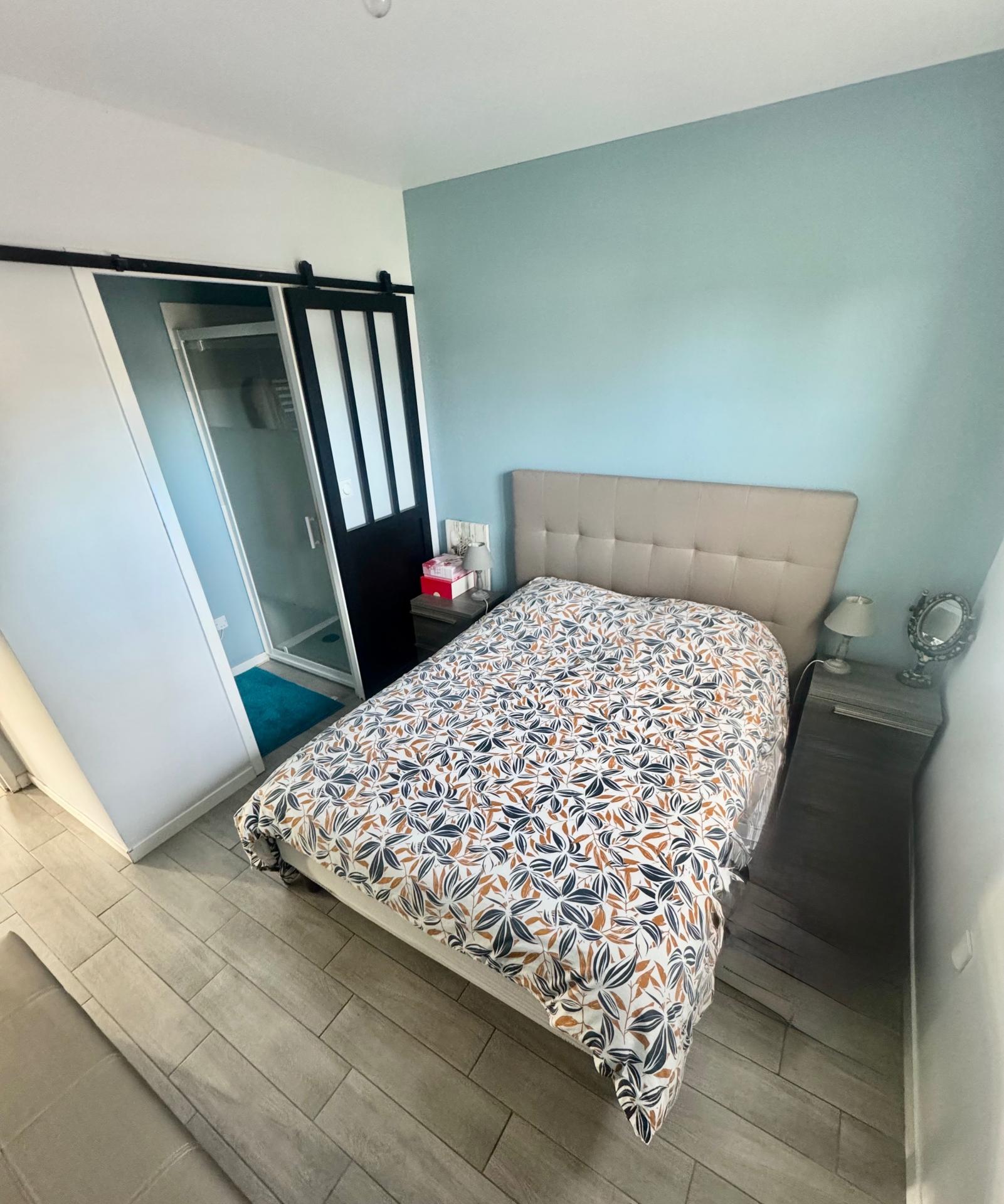 Miniature photo - 5 / 8