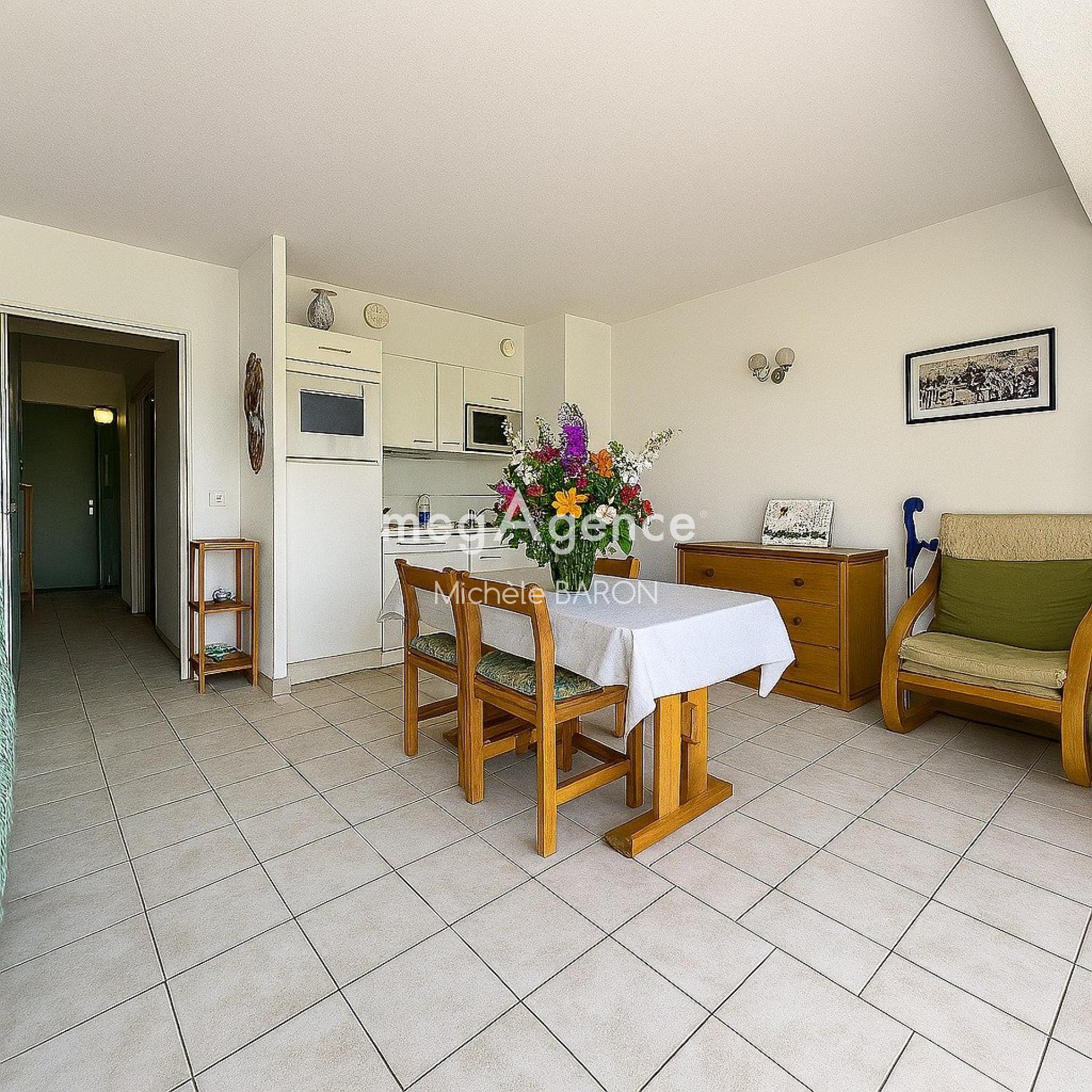 Miniature photo - 3 / 7