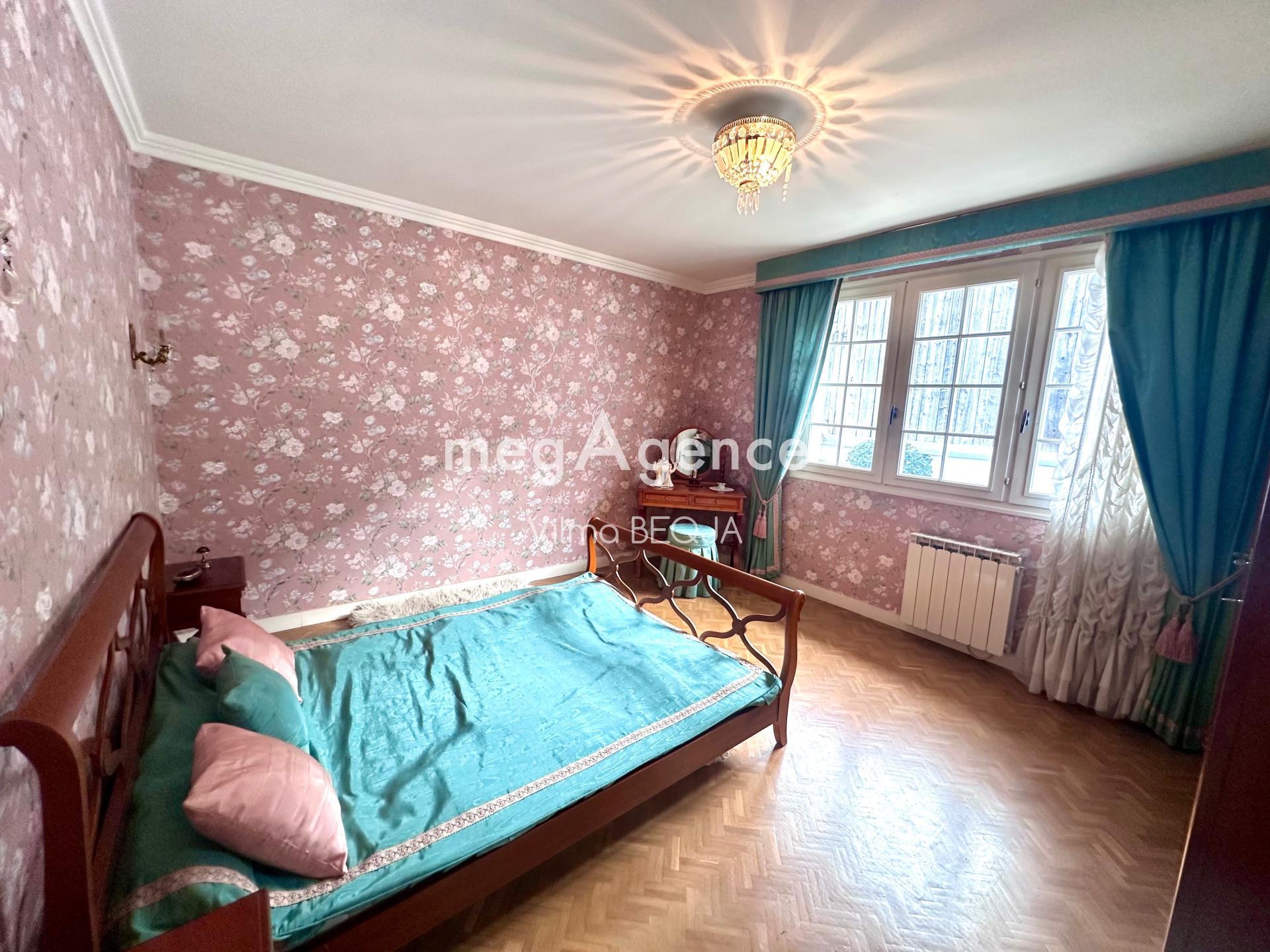 Miniature photo - 15 / 20