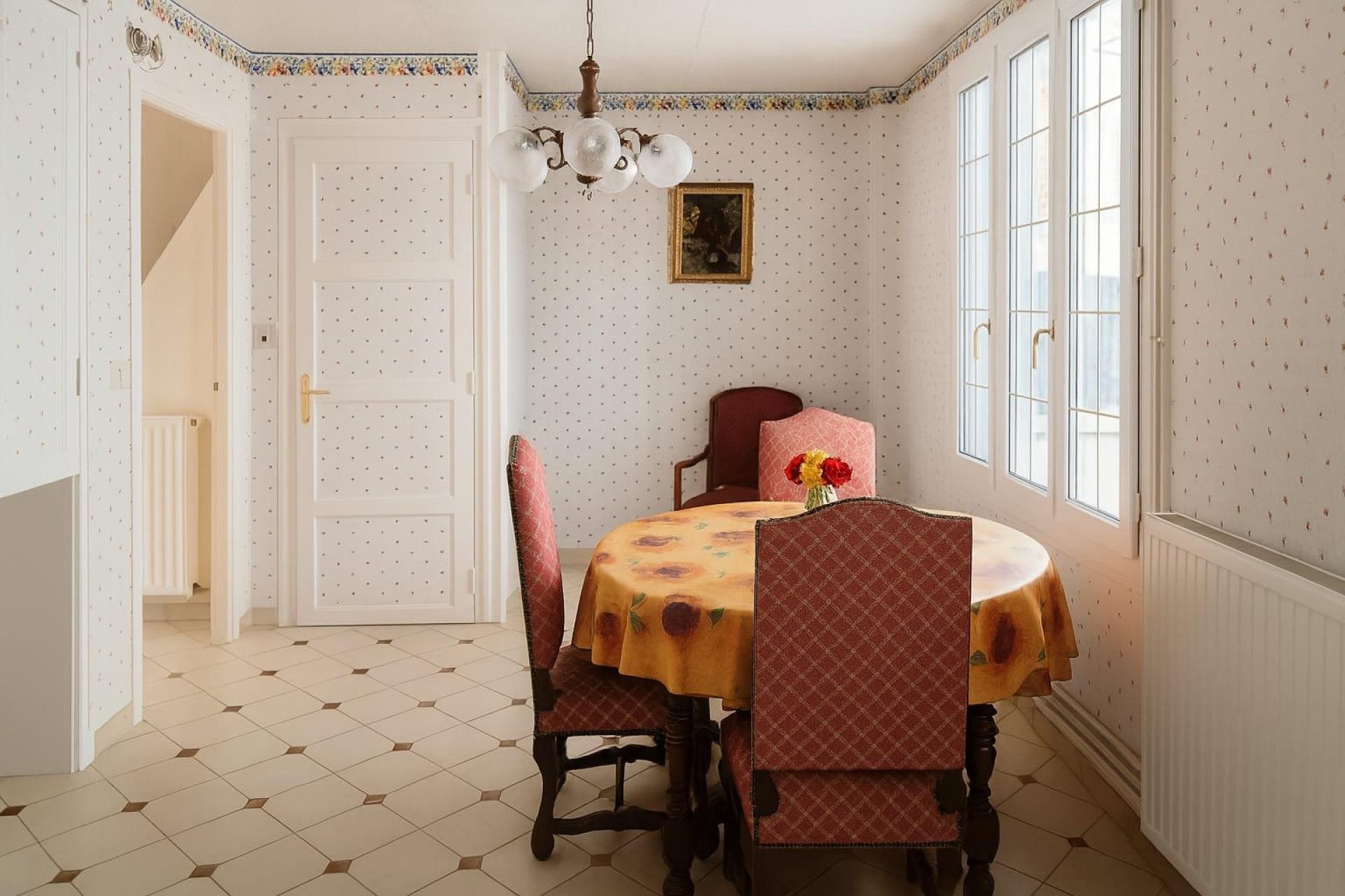 Miniature photo - 2 / 8