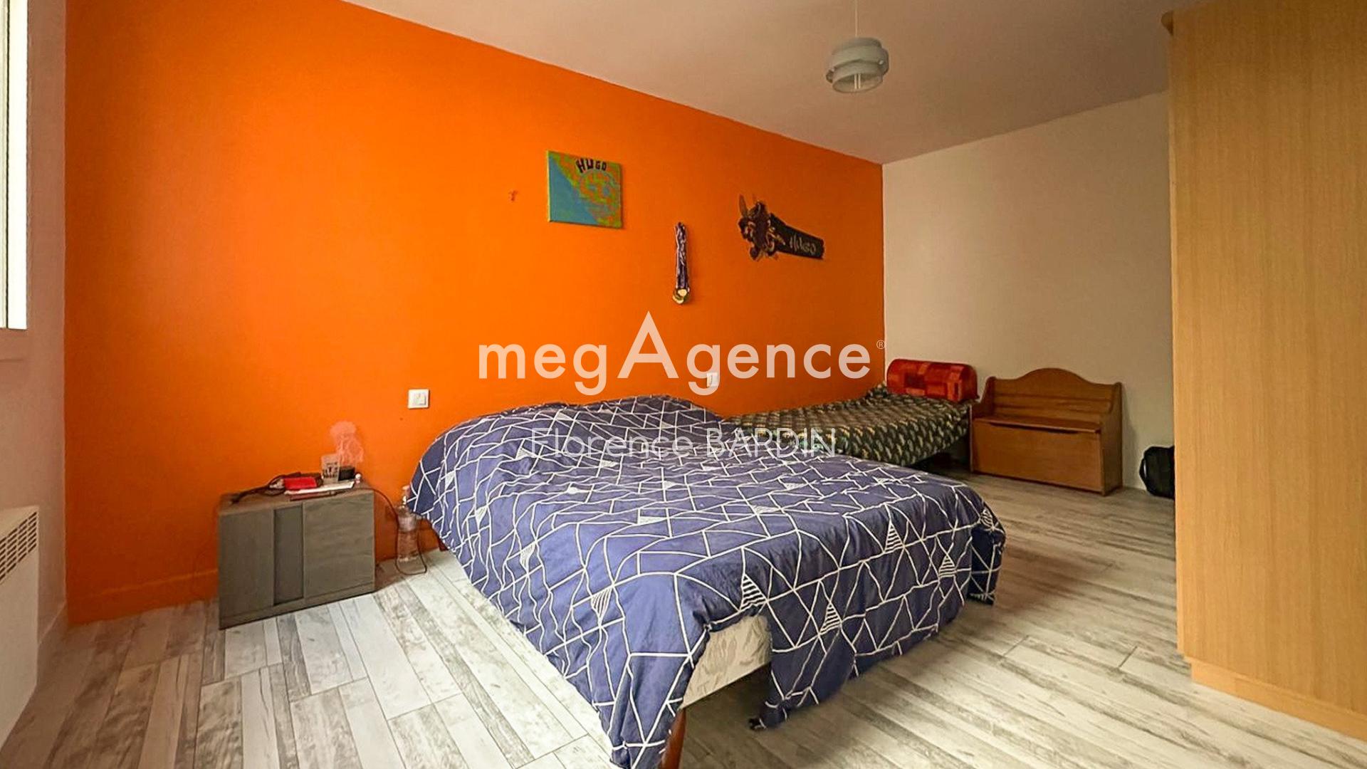 Miniature photo - 8 / 10