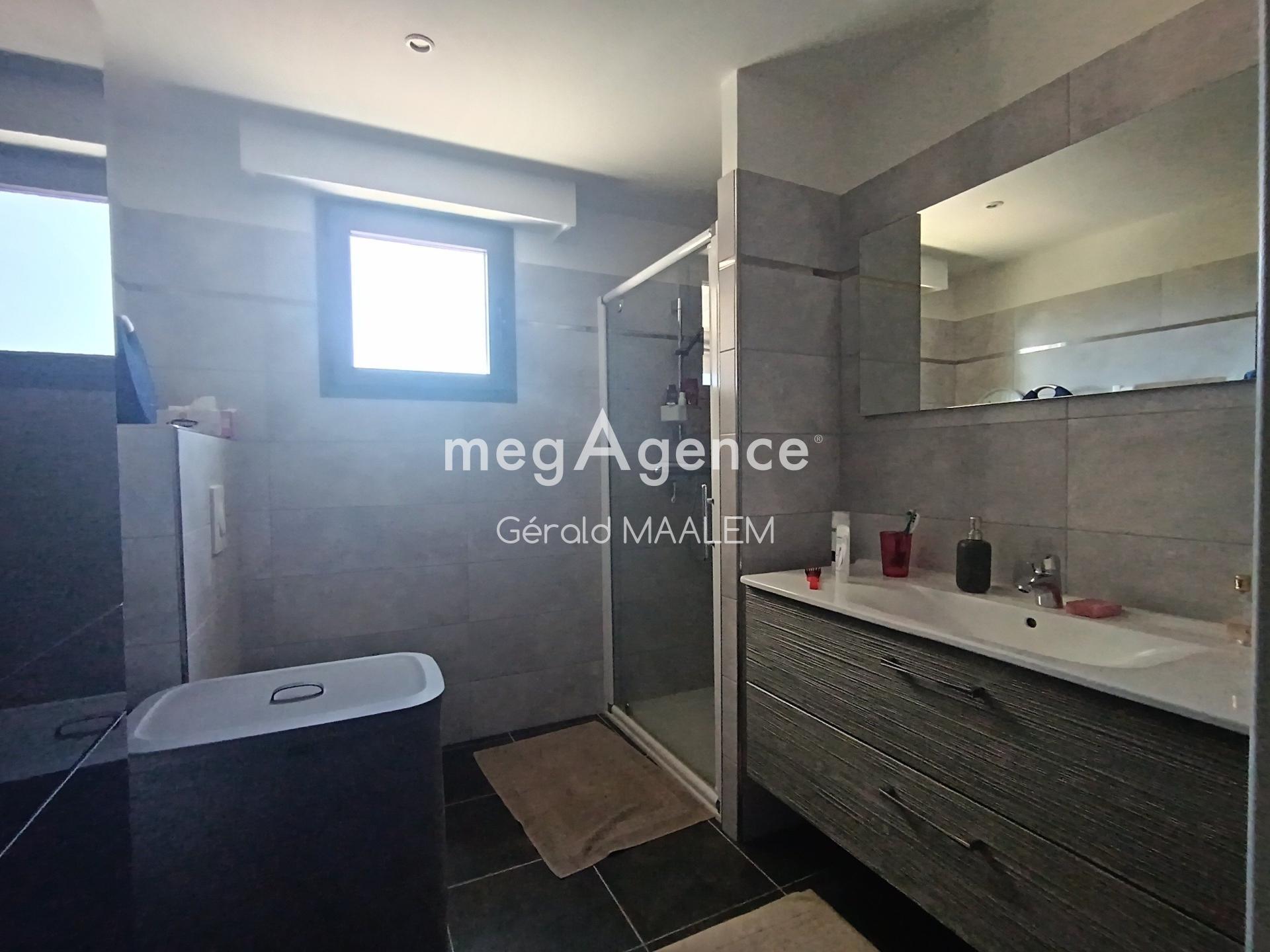 Miniature photo - 7 / 10