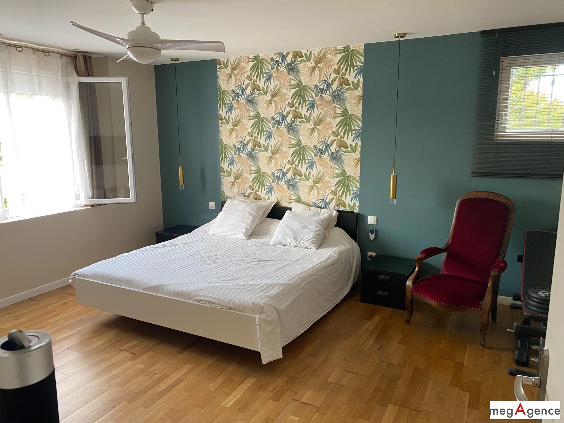 Miniature photo - 7 / 14