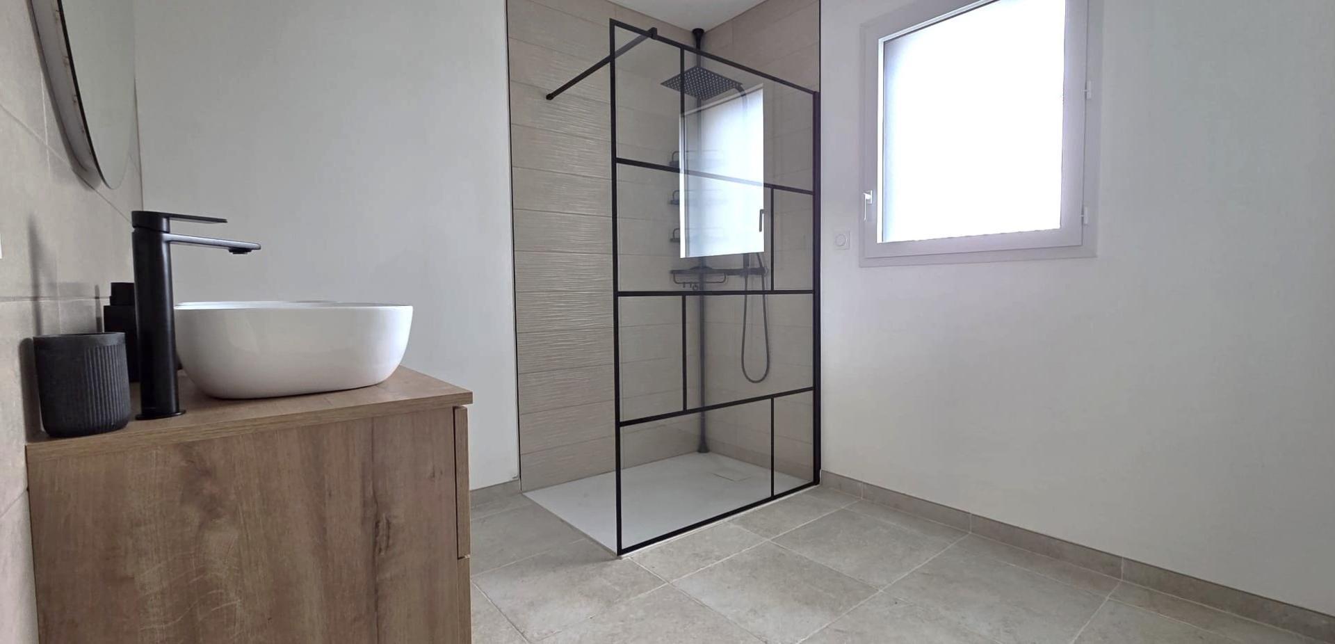 Miniature photo - 6 / 9