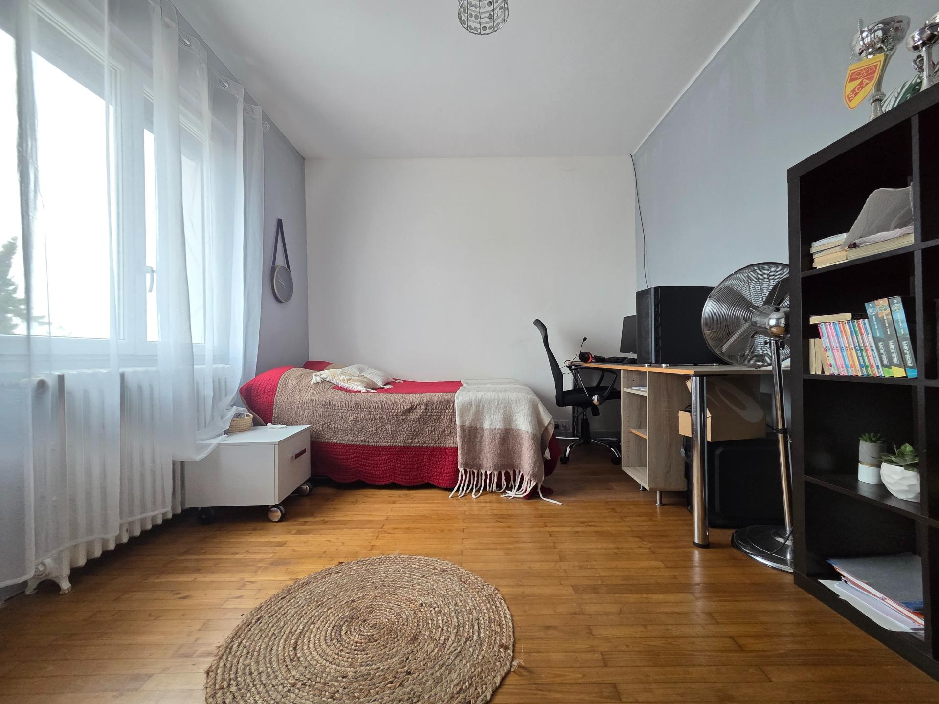 Miniature photo - 8 / 12