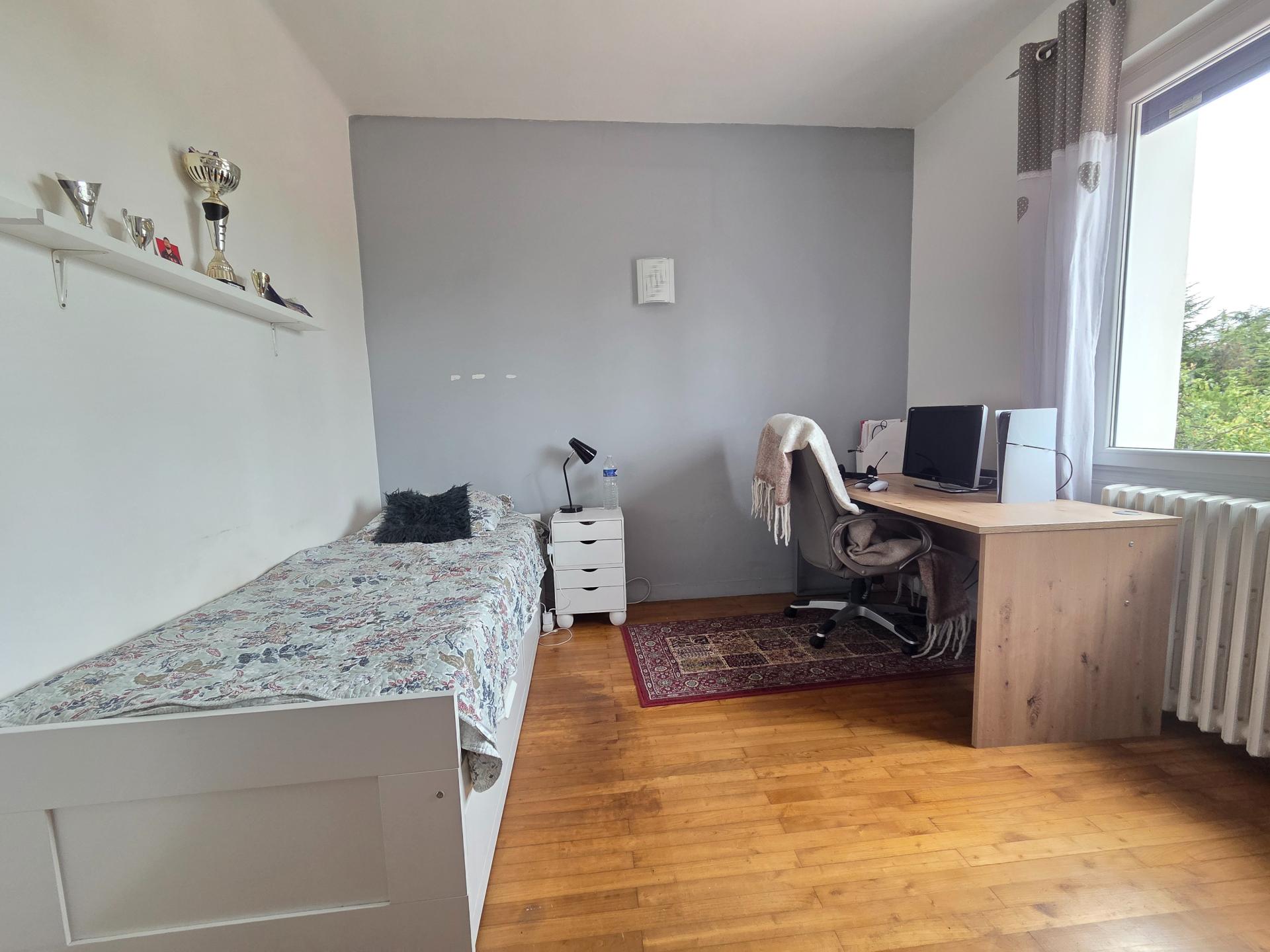 Miniature photo - 7 / 12