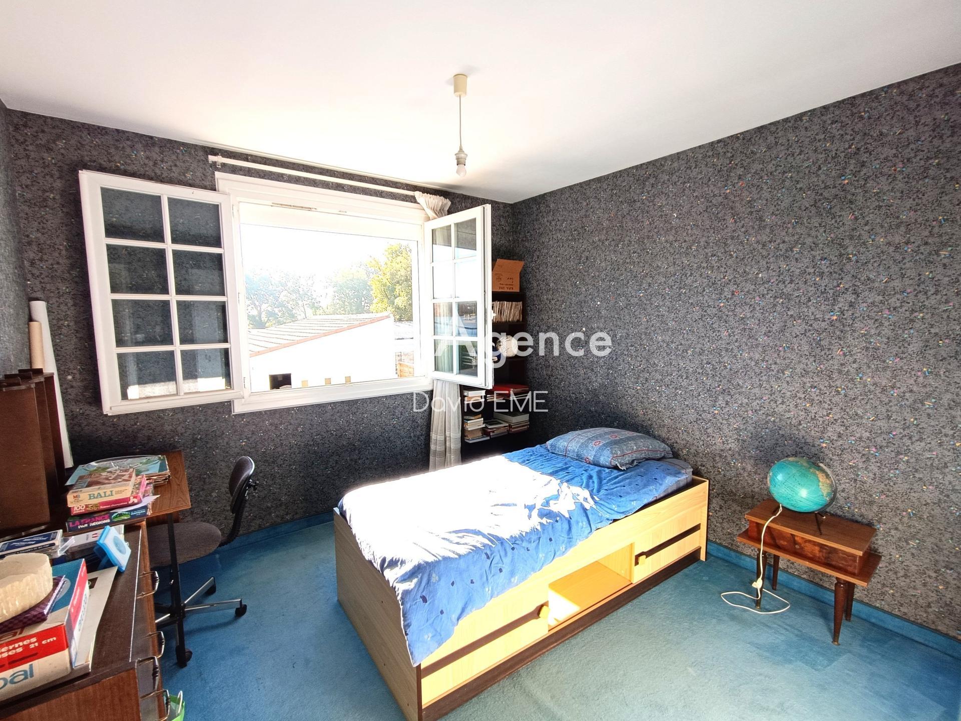 Miniature photo - 10 / 12