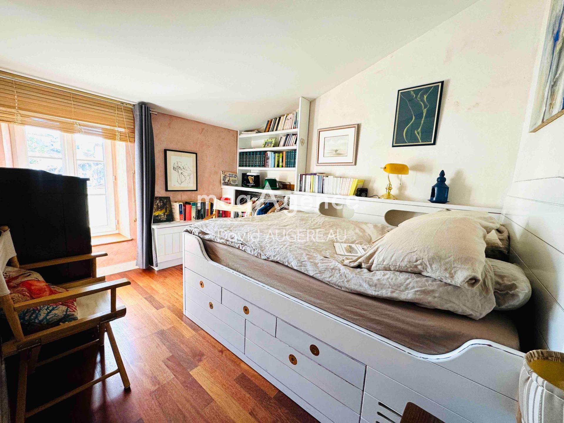 Miniature photo - 14 / 16