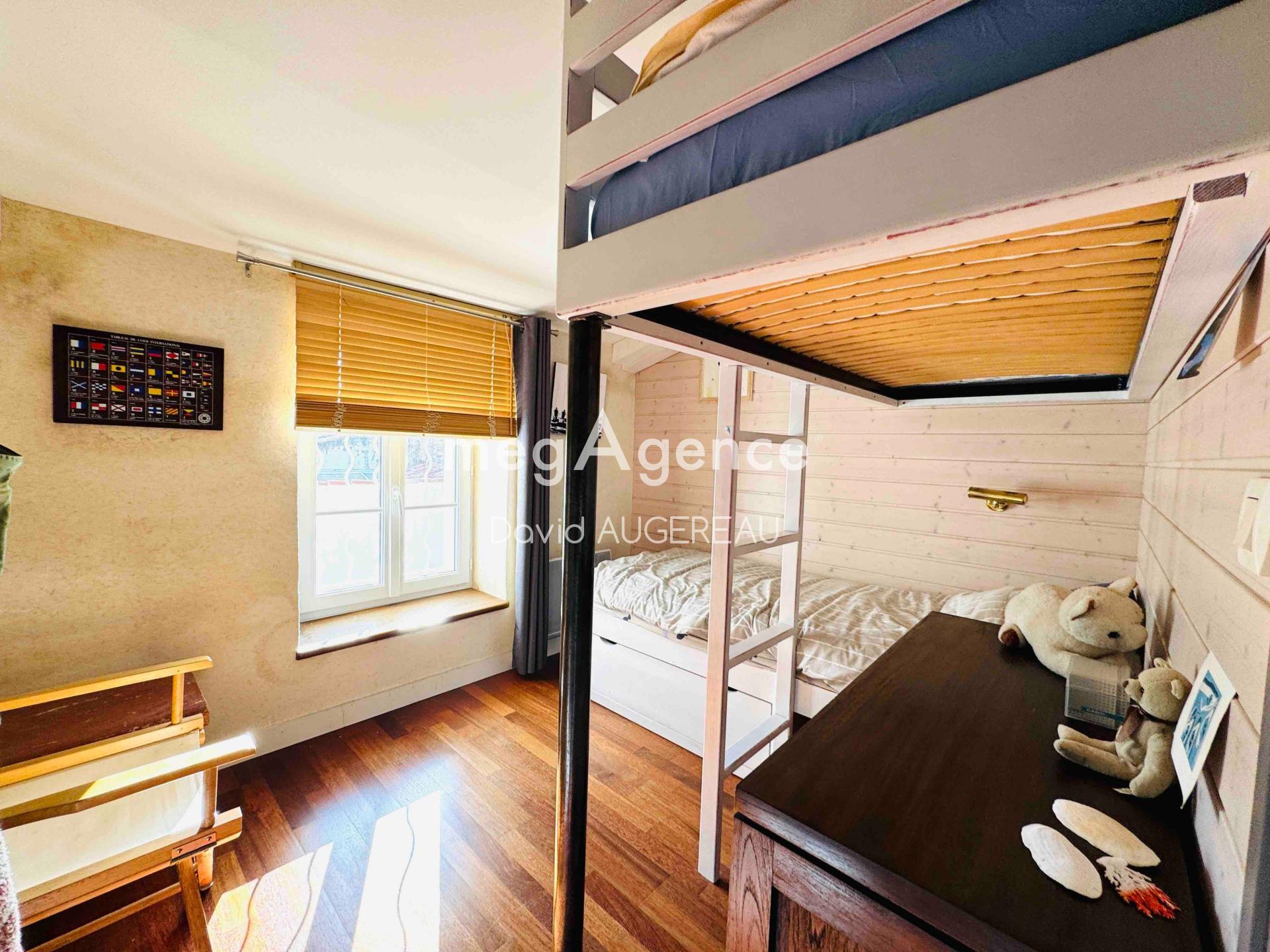 Miniature photo - 15 / 16