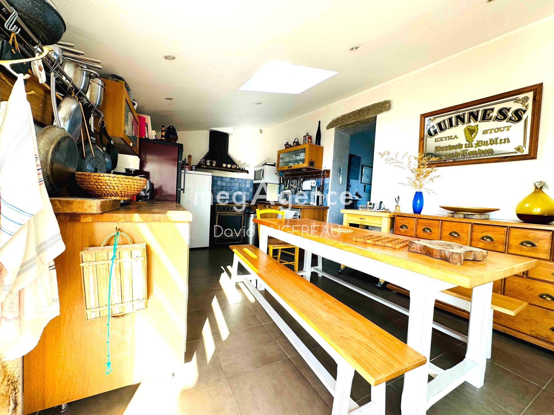 Miniature photo - 8 / 16