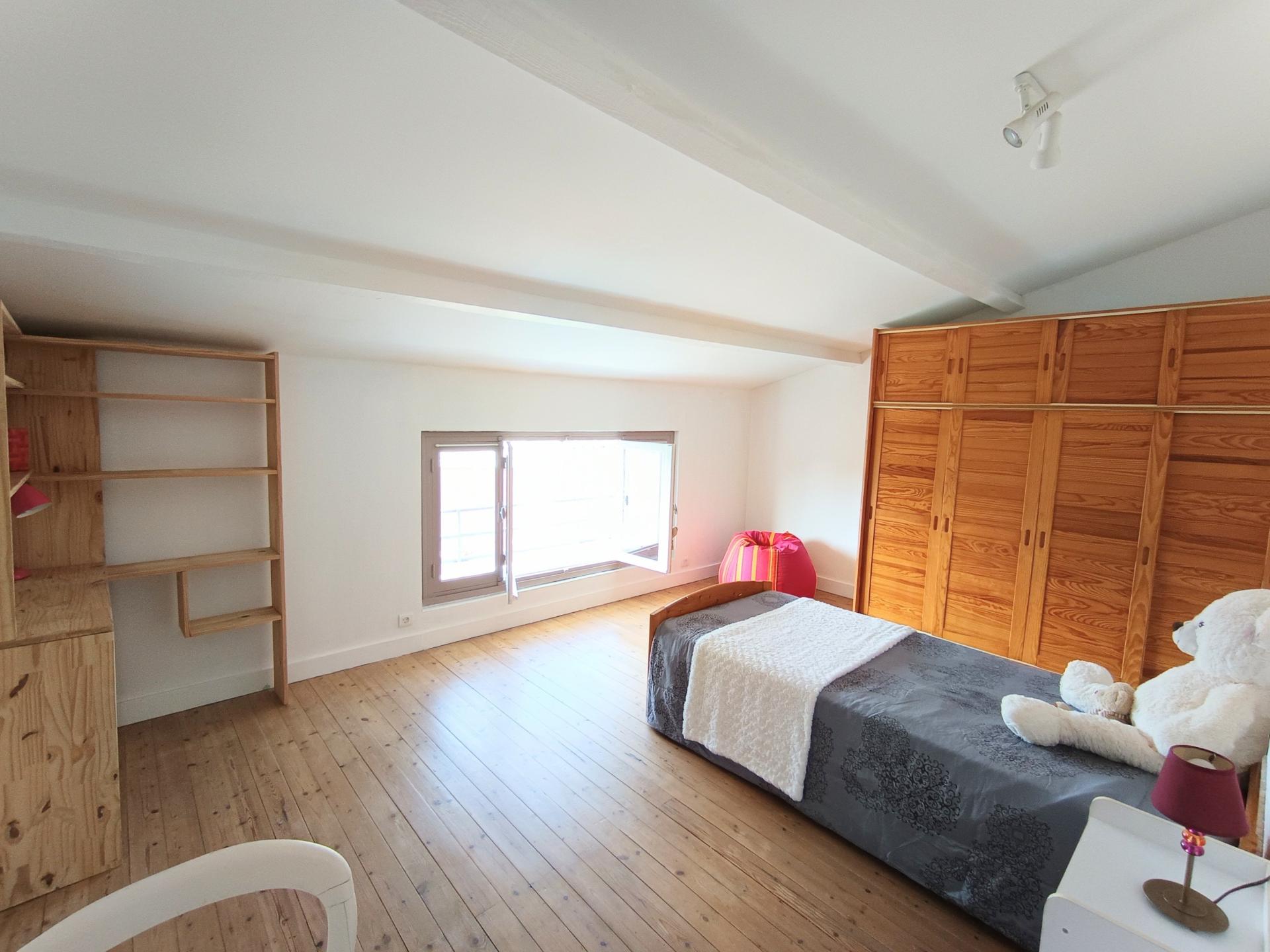 Miniature photo - 8 / 11