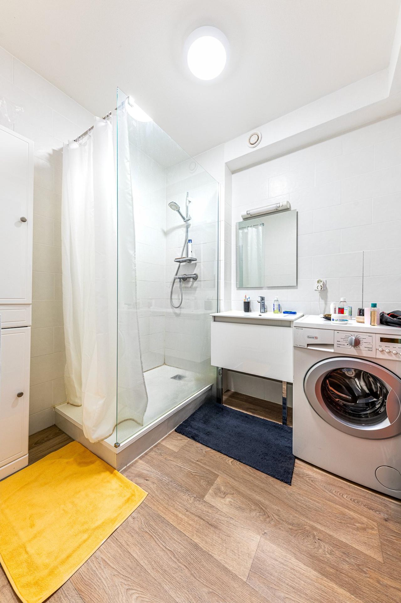 Miniature photo - 6 / 12